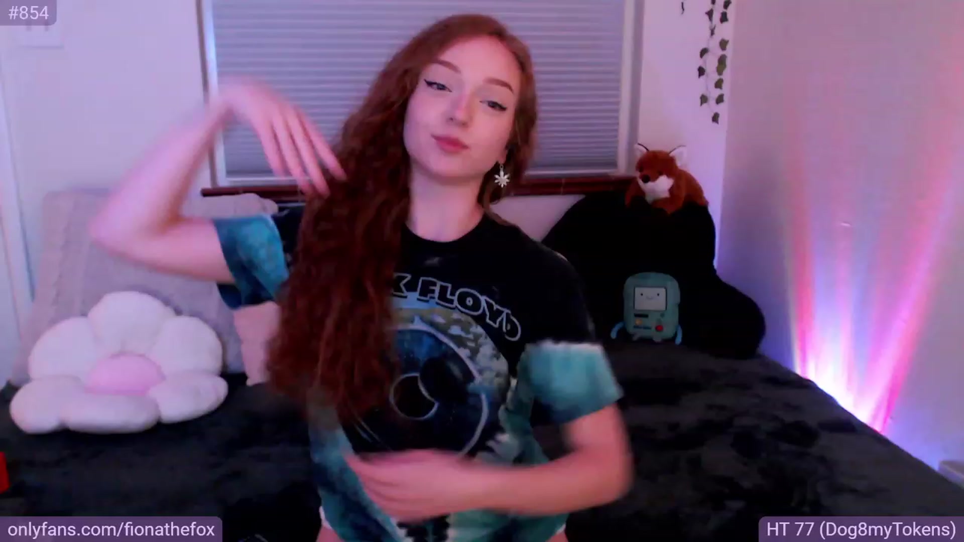 Gallery image thumbnail from Fiona's myfreecams stream on, 06/13/2023, 09:37 image 13 of 20
