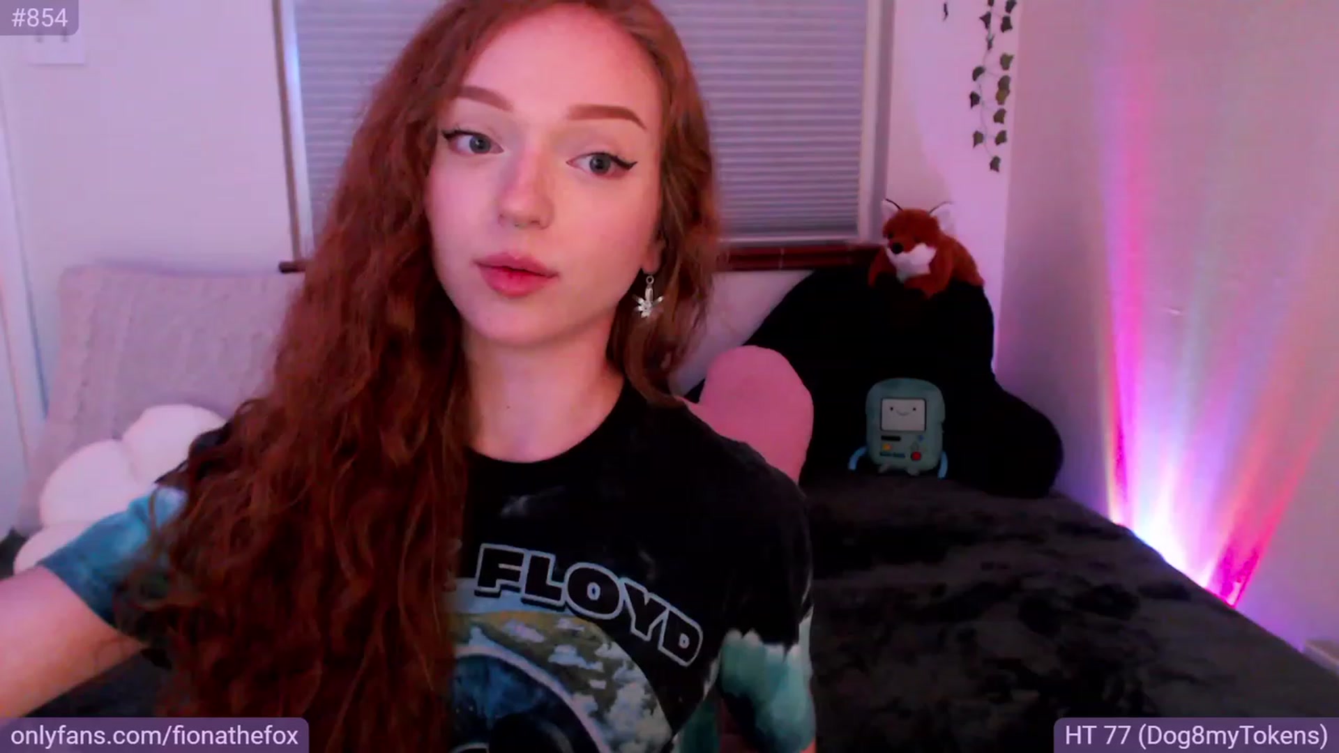 Gallery image thumbnail from Fiona's myfreecams stream on, 06/13/2023, 09:37 image 14 of 20