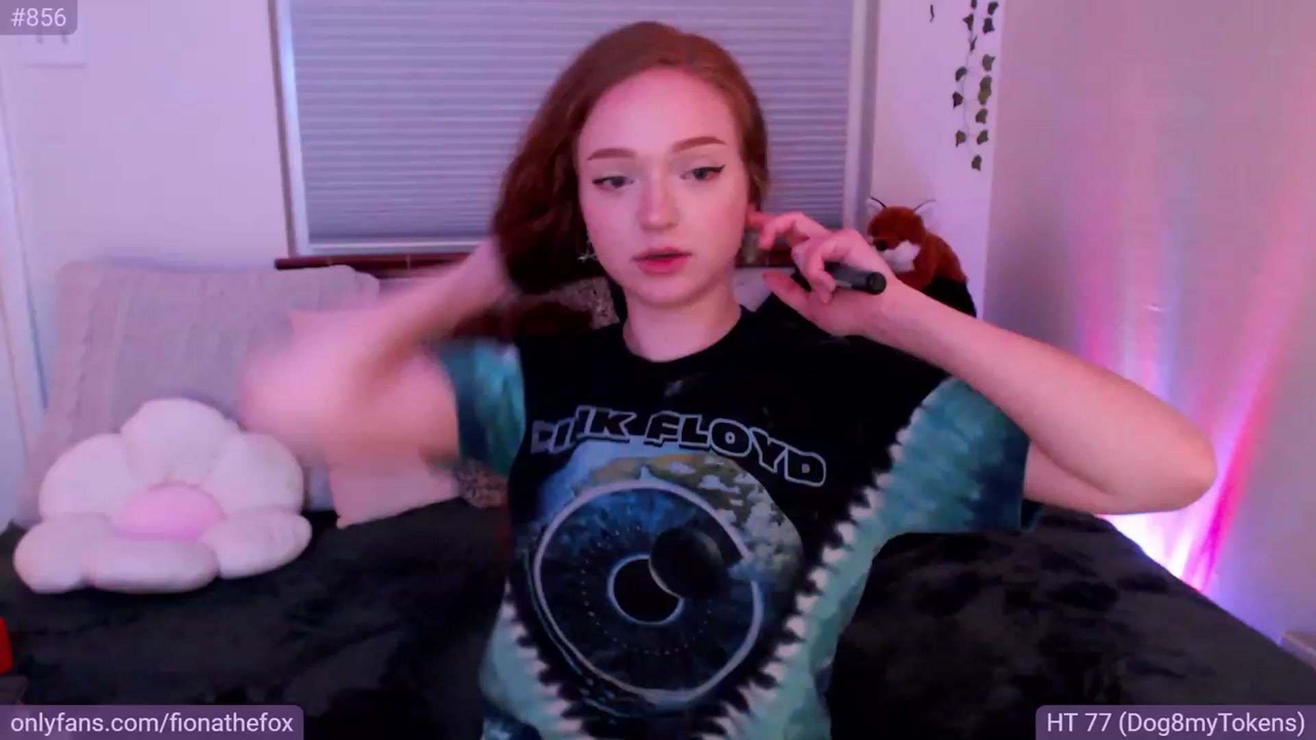 Gallery image thumbnail from Fiona's myfreecams stream on, 06/13/2023, 09:37 image 18 of 20