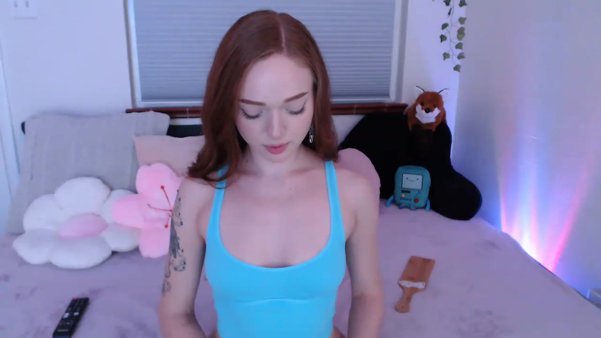 Gallery image thumbnail from Fiona's myfreecams stream on, 06/20/2023, 09:20 image 5 of 20