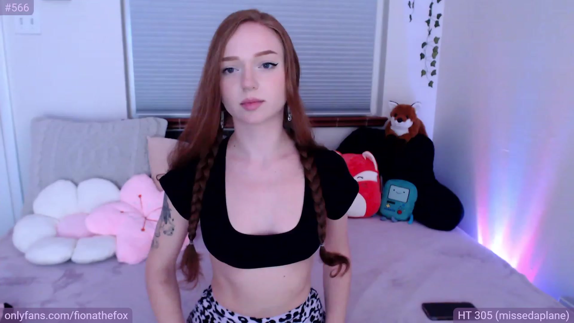 Gallery image thumbnail from Fiona's myfreecams stream on, 06/23/2023, 09:34 image 1 of 20