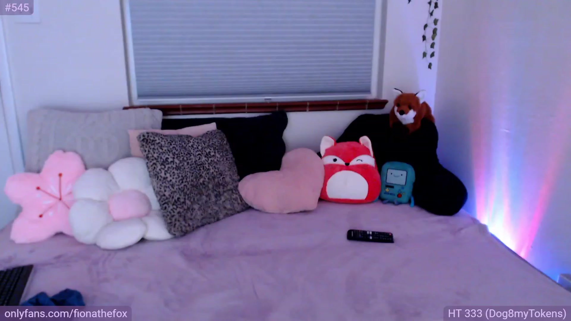 Gallery image thumbnail from Fiona's myfreecams stream on, 06/27/2023, 08:28 image 7 of 20