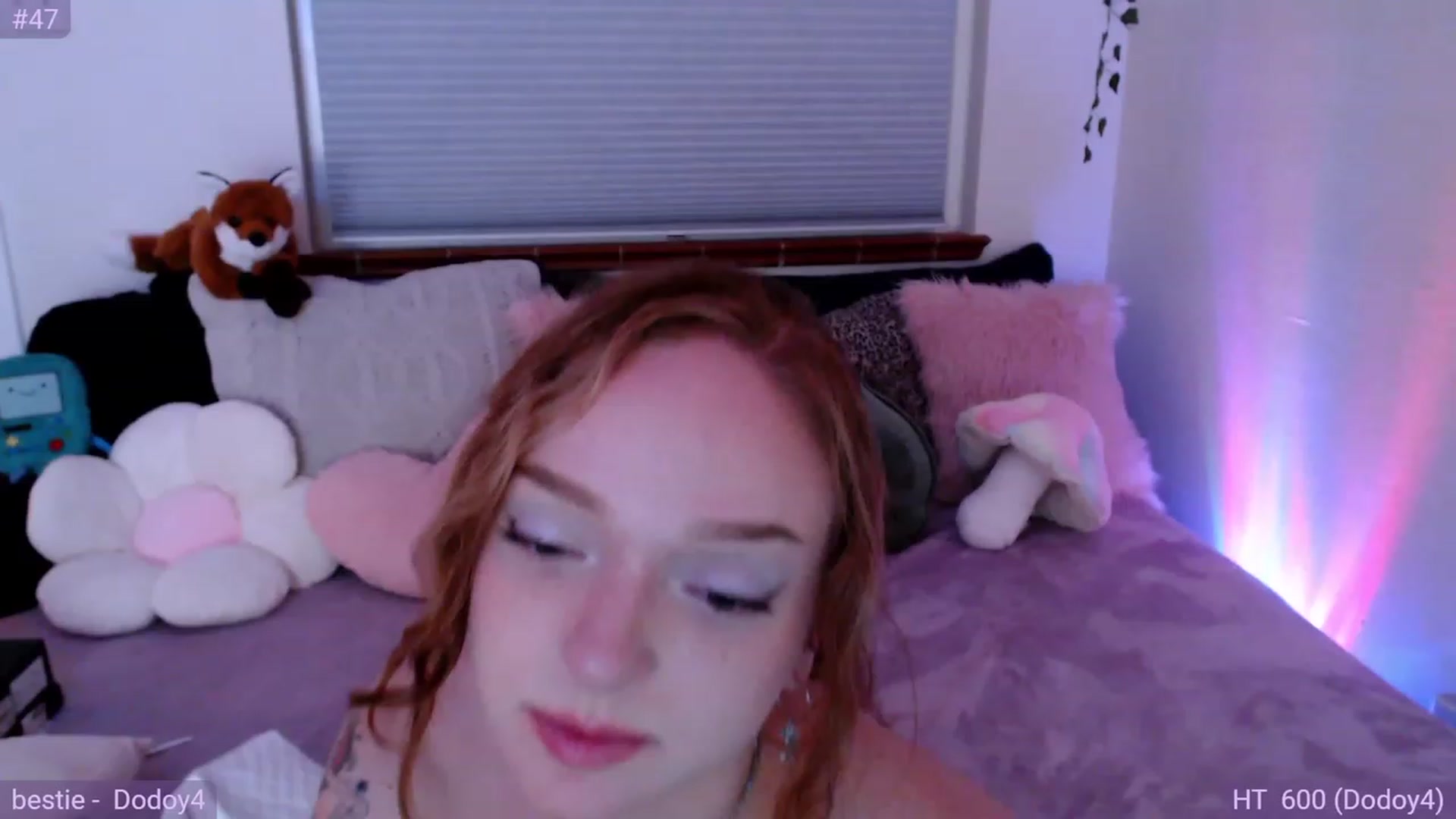 Gallery image thumbnail from Fiona's myfreecams stream on, 08/01/2023, 08:35 image 10 of 20