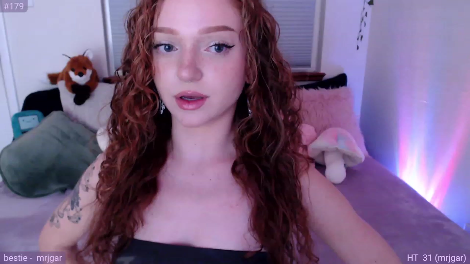 Gallery image thumbnail from Fiona's myfreecams stream on, 08/25/2023, 08:12 image 5 of 20