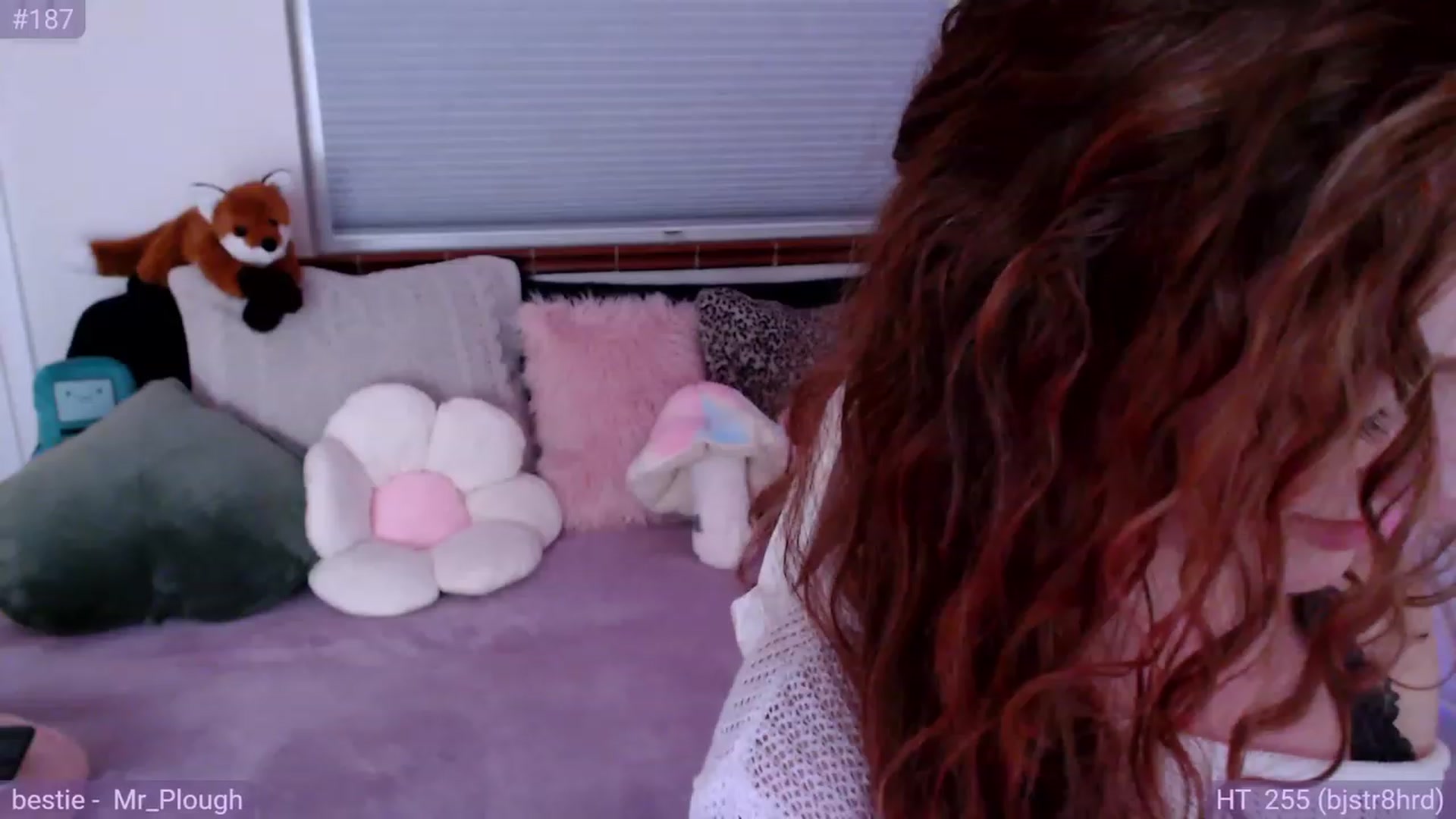 Gallery image thumbnail from Fiona's myfreecams stream on, 08/28/2023, 09:17 image 5 of 20