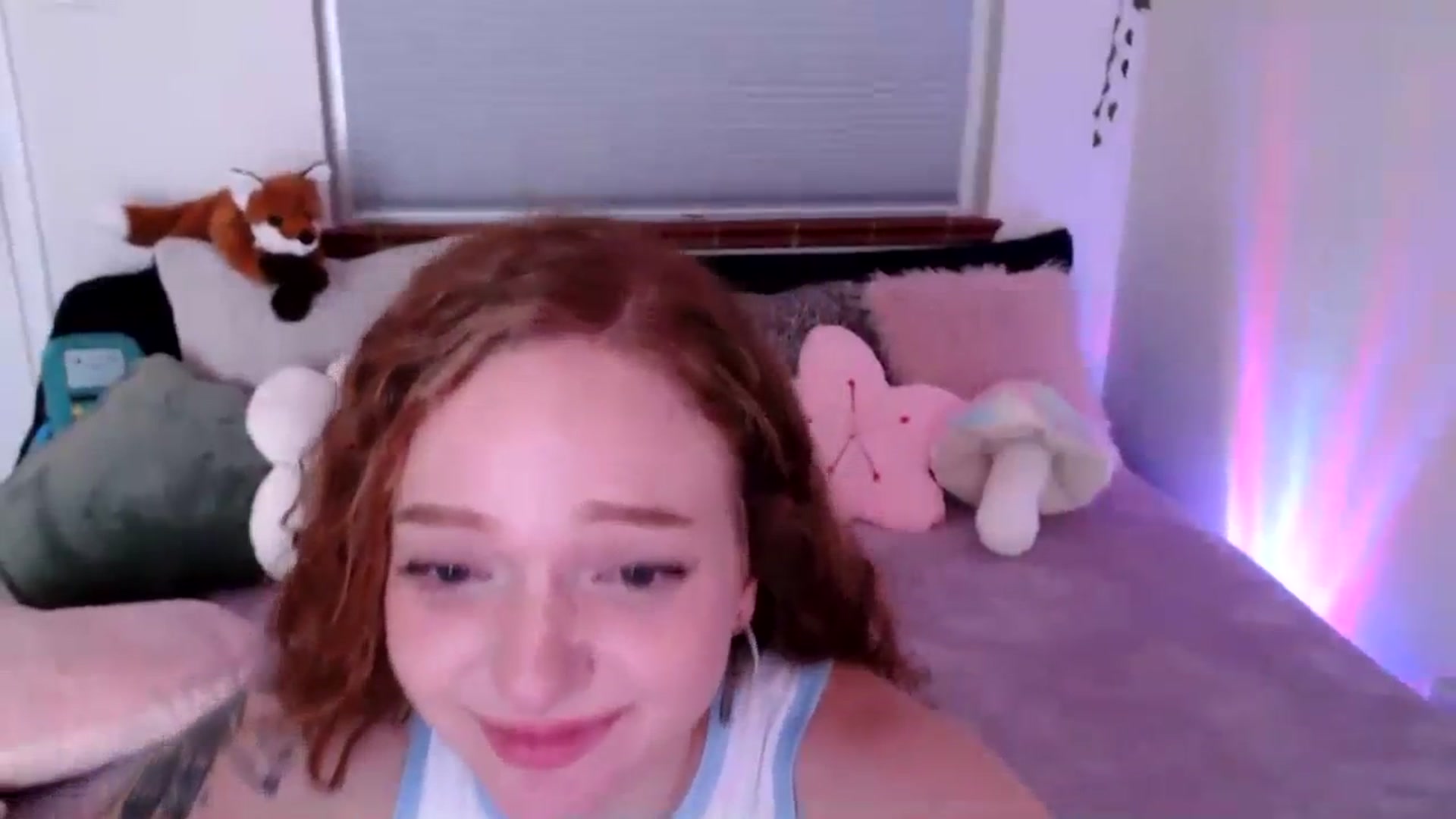Gallery image thumbnail from Fiona's myfreecams stream on, 08/29/2023, 07:44 image 9 of 20