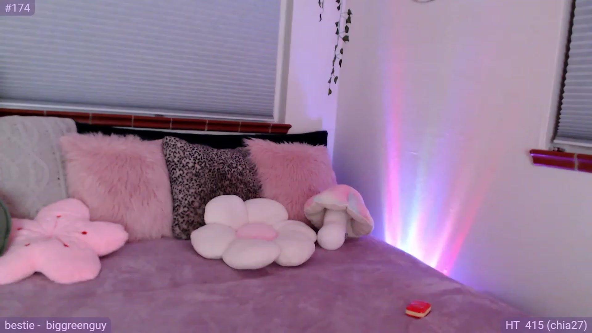 Gallery image thumbnail from Fiona's myfreecams stream on, 09/08/2023, 08:07 image 19 of 20