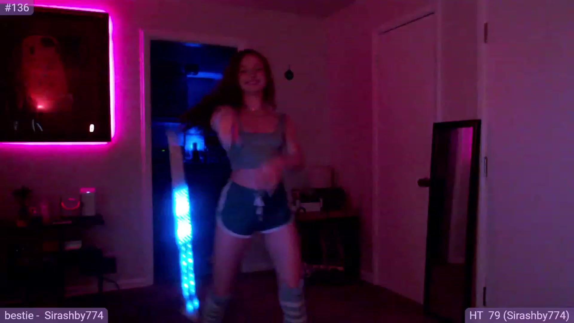 Gallery image thumbnail from Fiona's myfreecams stream on, 09/26/2023, 06:05 image 16 of 20