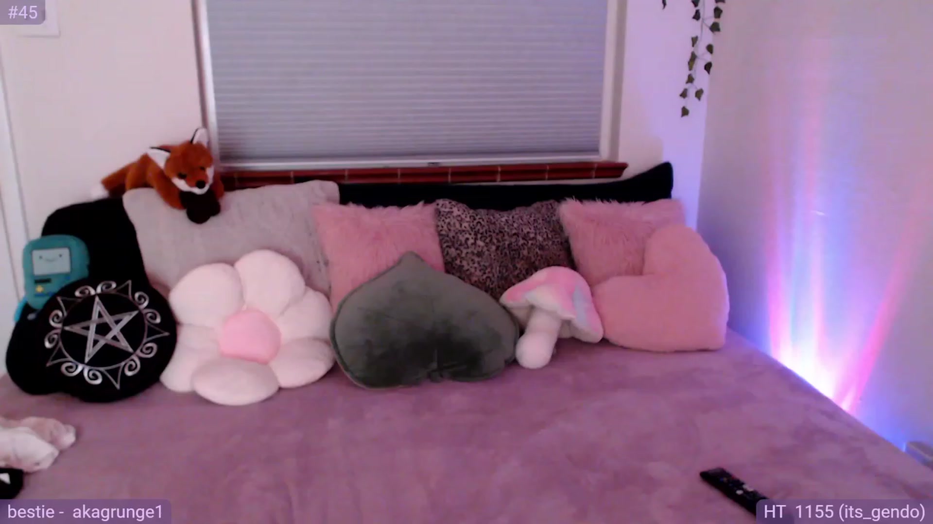 Gallery image thumbnail from Fiona's myfreecams stream on, 11/05/2023, 08:19 image 18 of 20
