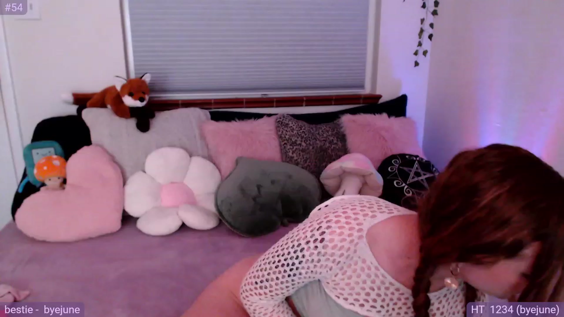 Gallery image thumbnail from Fiona's myfreecams stream on, 11/07/2023, 07:10 image 16 of 20