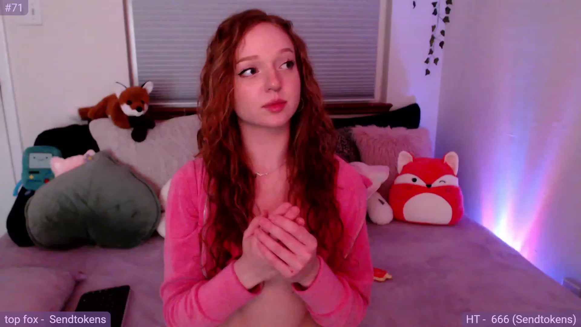 Gallery image thumbnail from Fiona's myfreecams stream on, 11/16/2023, 10:21 image 15 of 20