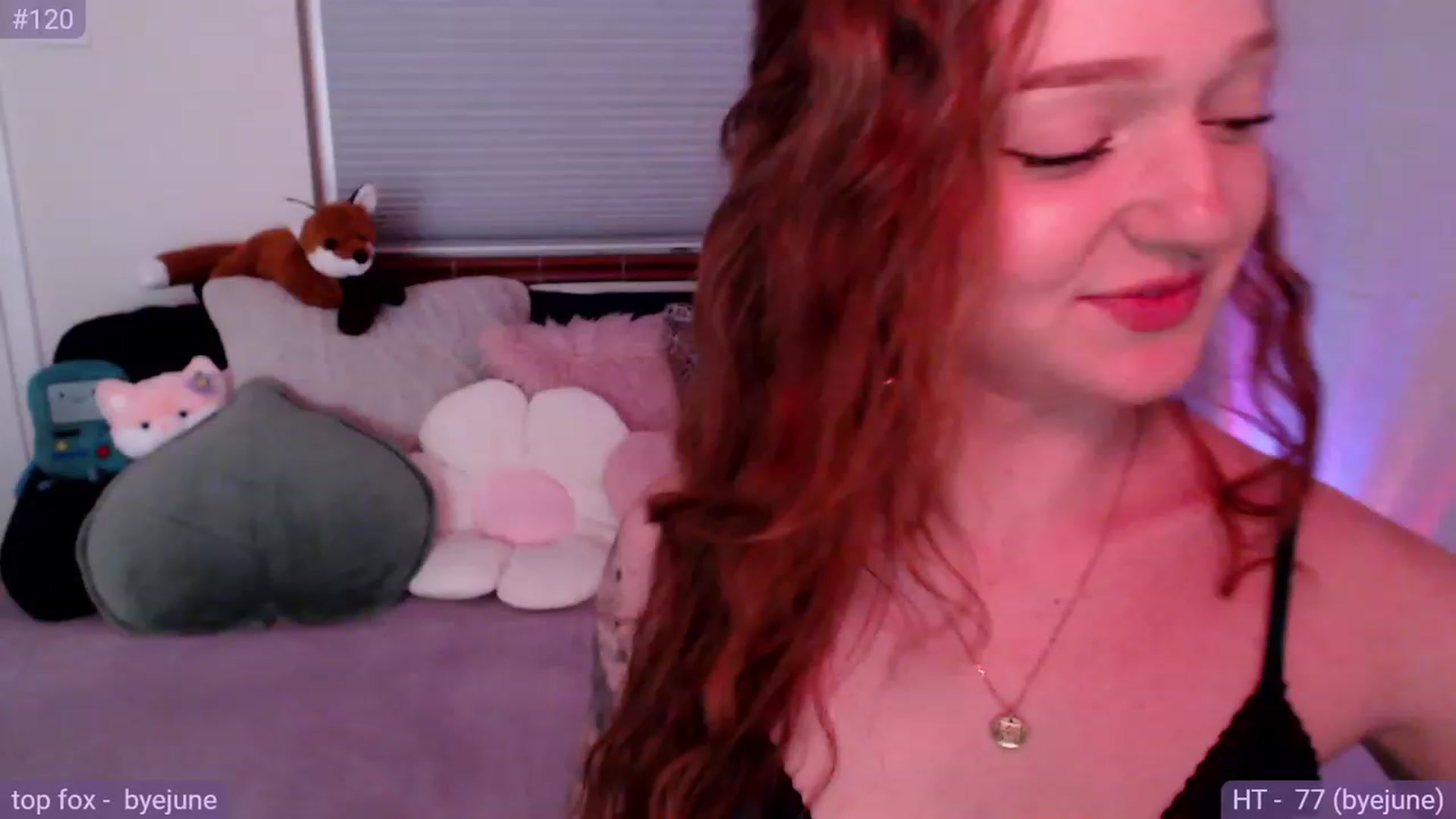 Gallery image thumbnail from Fiona's myfreecams stream on, 12/08/2023, 06:53 image 8 of 20