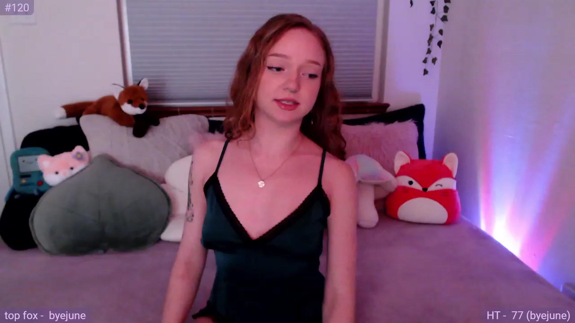 Gallery image thumbnail from Fiona's myfreecams stream on, 12/08/2023, 06:53 image 5 of 20