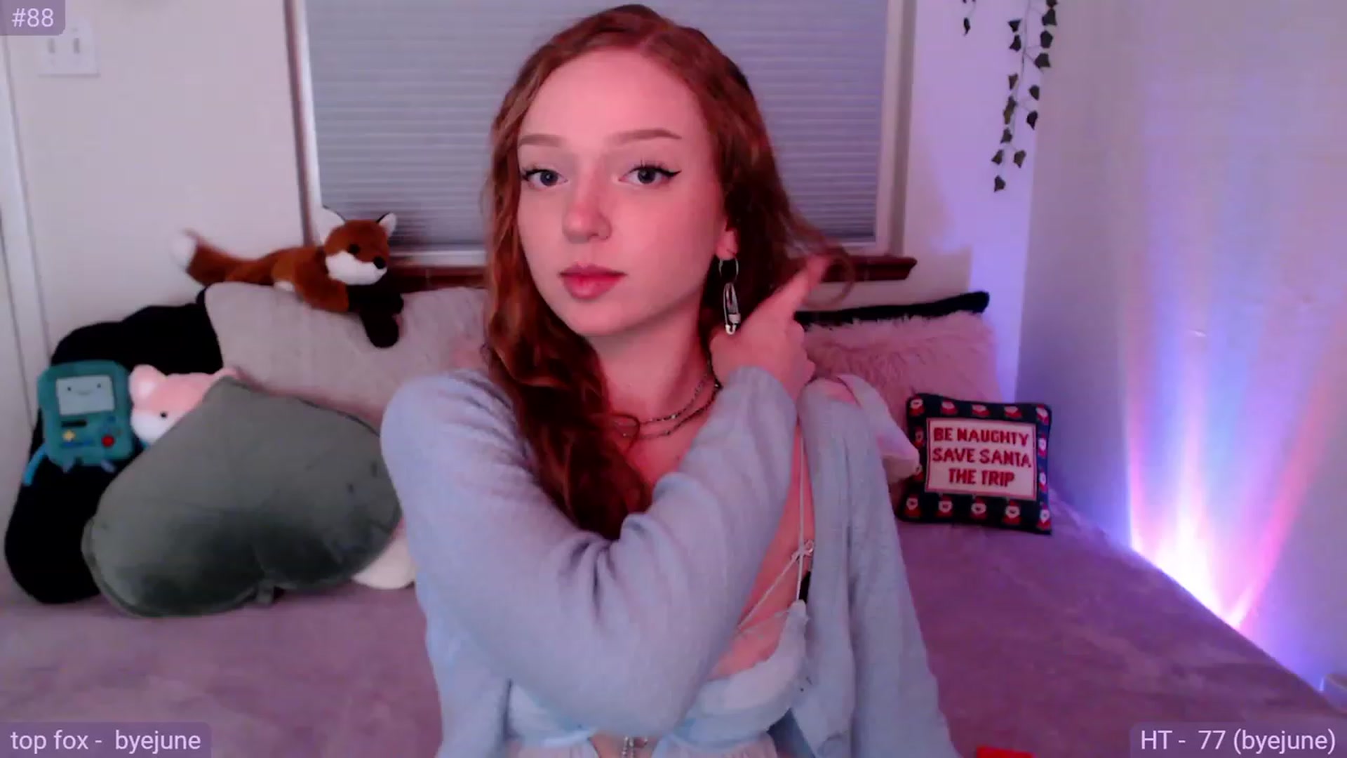Gallery image thumbnail from Fiona's myfreecams stream on, 12/16/2023, 07:00 image 4 of 20