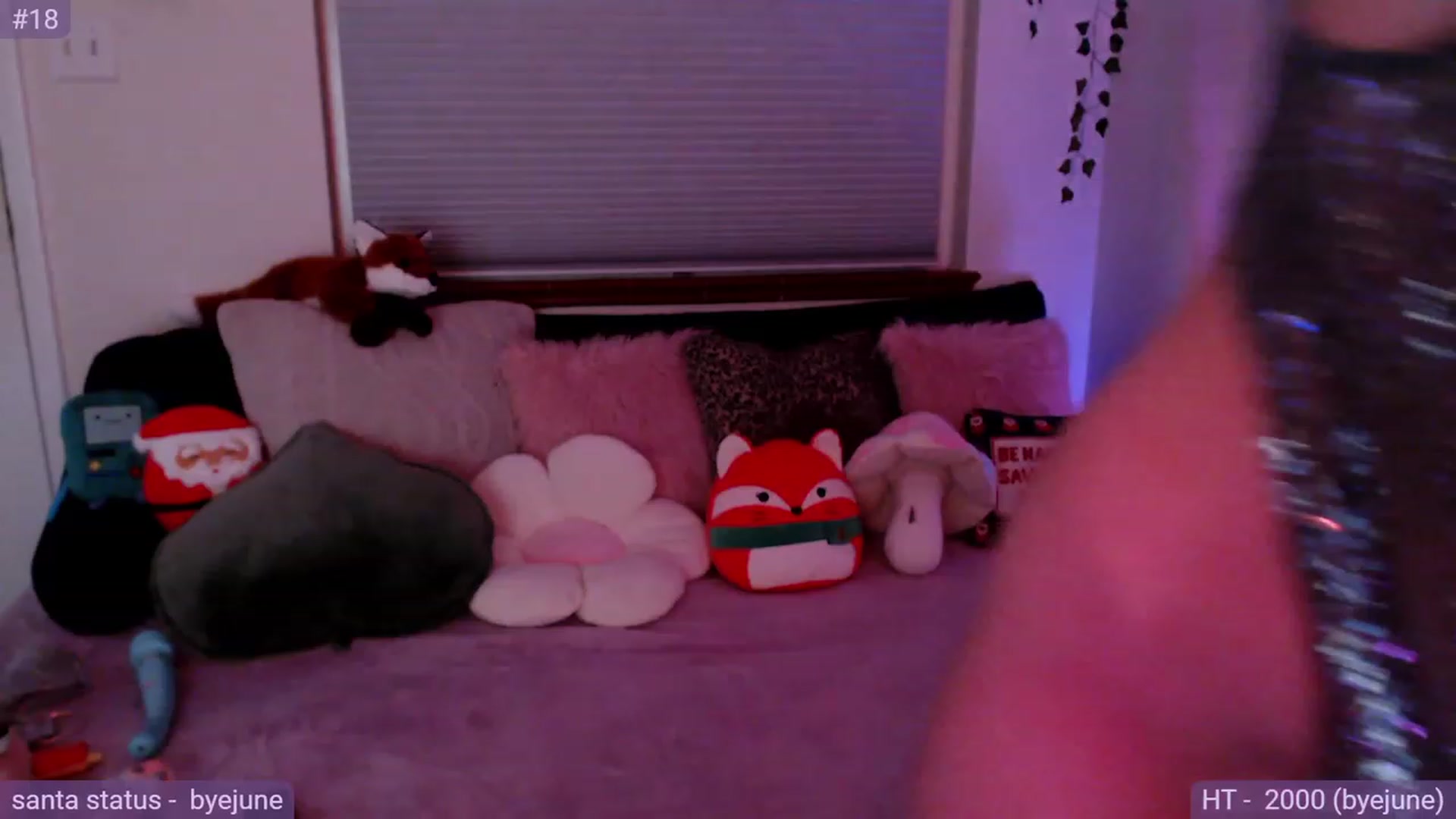 Gallery image thumbnail from Fiona's myfreecams stream on, 01/01/2024, 12:08 image 1 of 20
