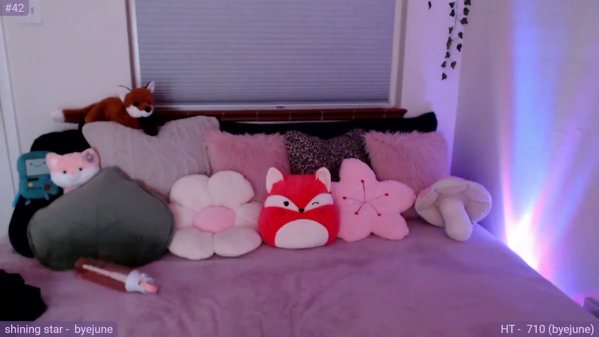 Gallery image thumbnail from Fiona's myfreecams stream on, 01/07/2024, 07:17 image 15 of 20