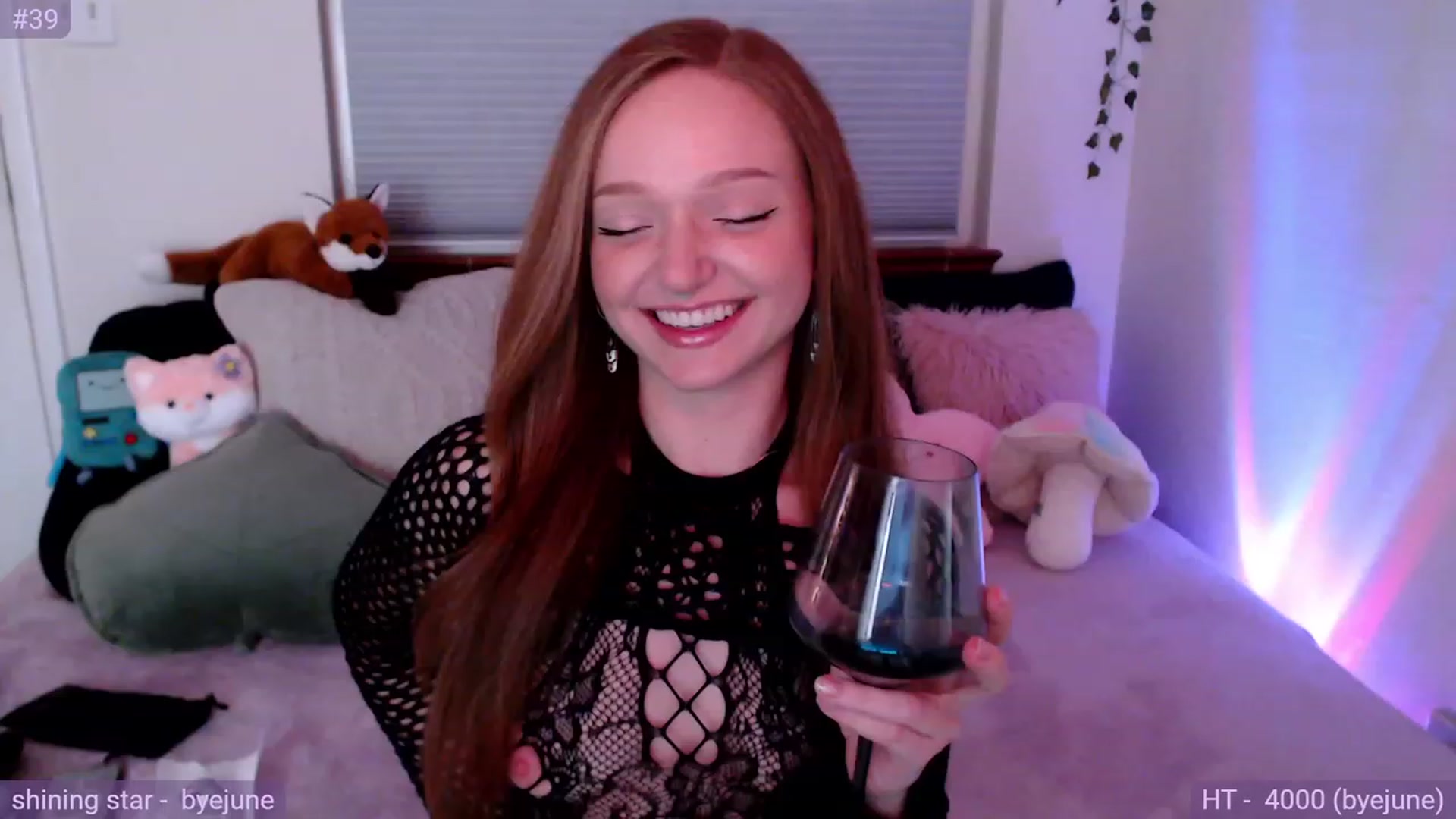 Gallery image thumbnail from Fiona's myfreecams stream on, 01/07/2024, 10:21 image 9 of 20