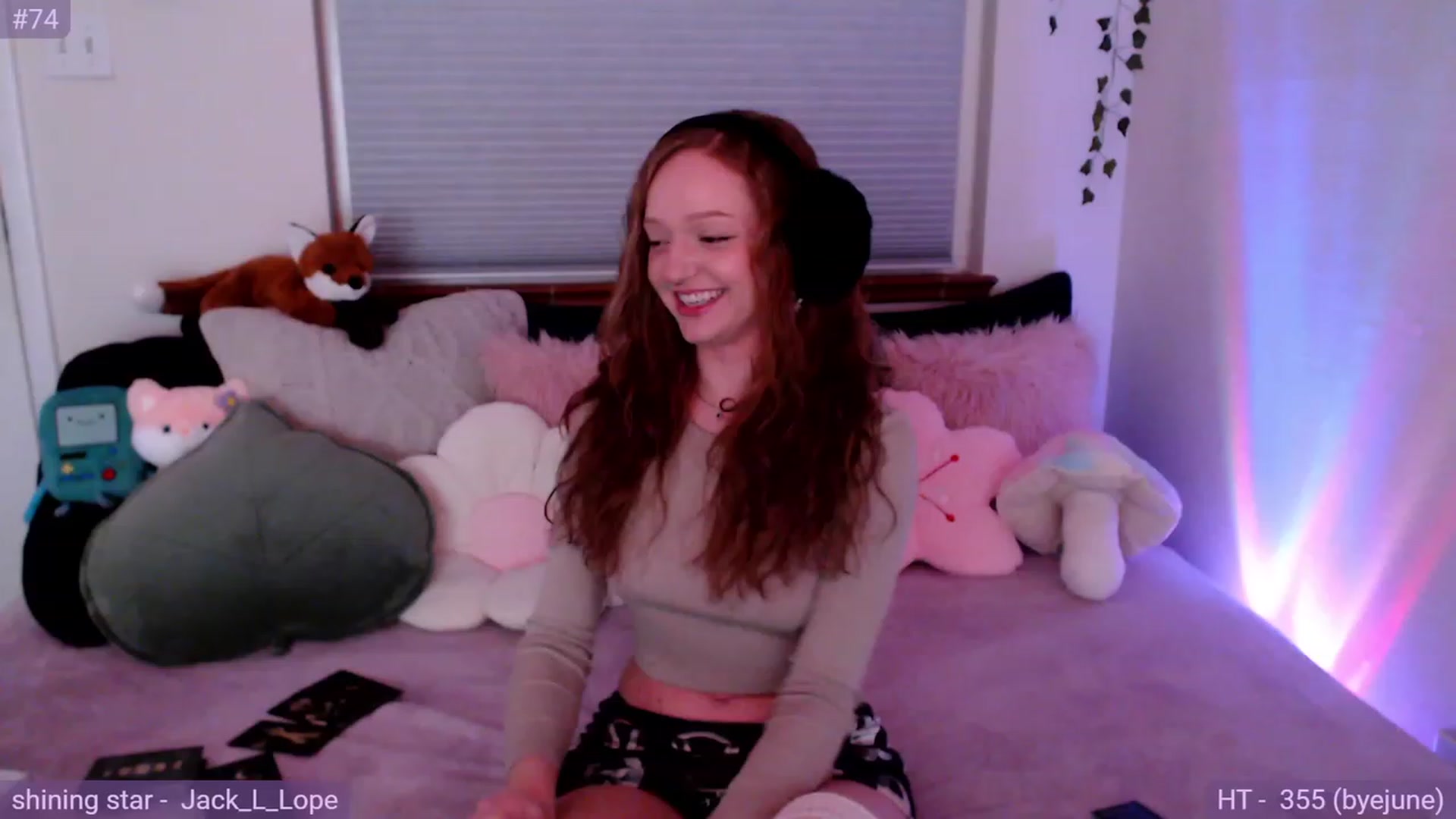 Gallery image thumbnail from Fiona's myfreecams stream on, 01/15/2024, 07:50 image 10 of 20