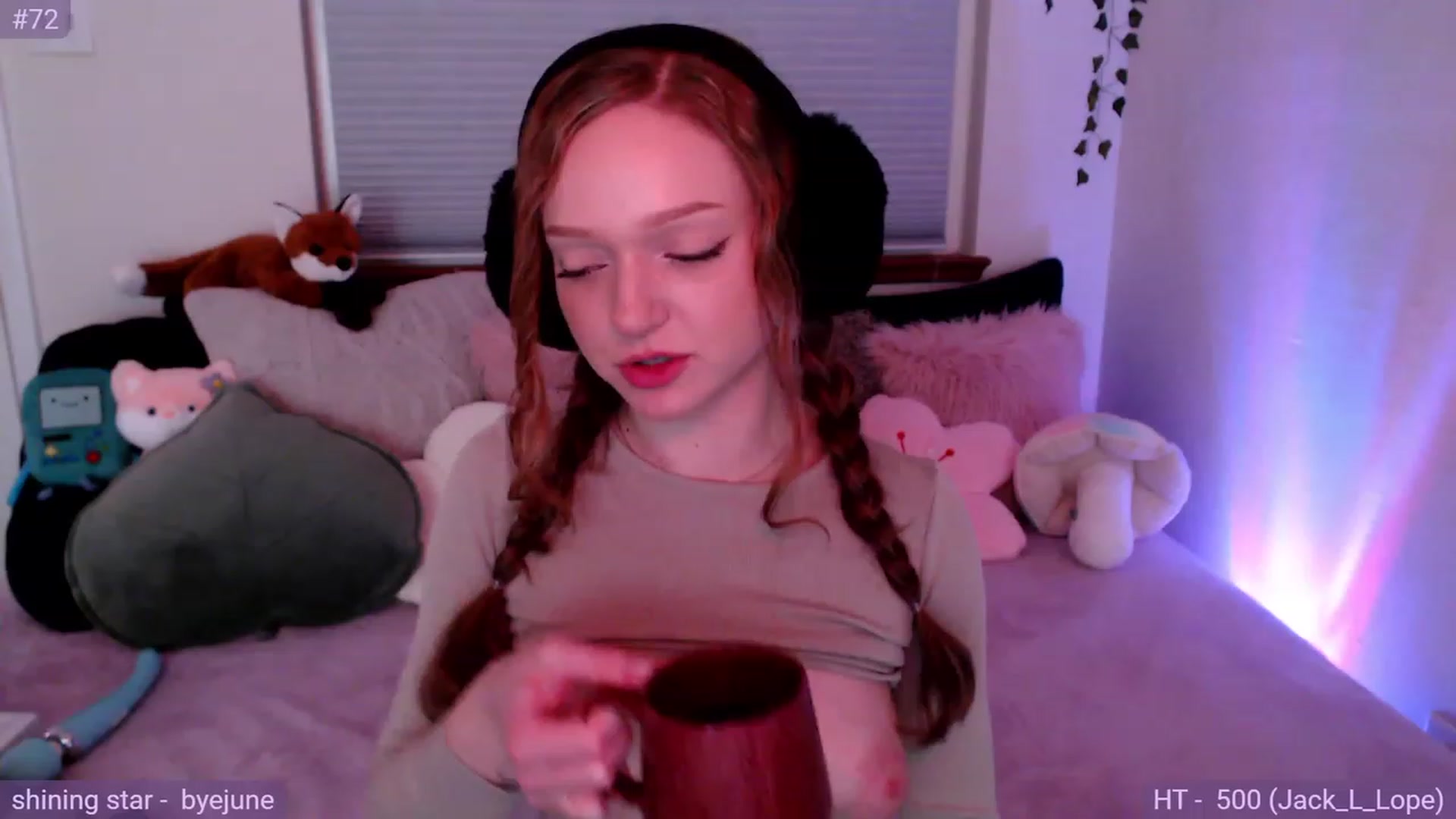 Gallery image thumbnail from Fiona's myfreecams stream on, 01/15/2024, 11:21 image 7 of 20