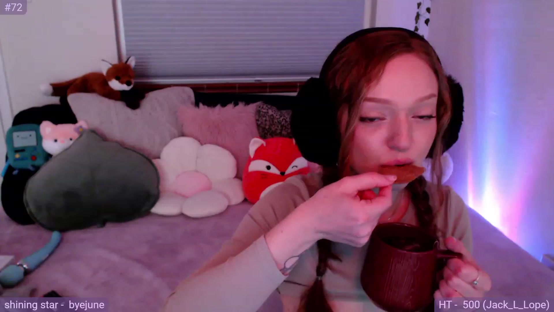Gallery image thumbnail from Fiona's myfreecams stream on, 01/15/2024, 11:21 image 4 of 20