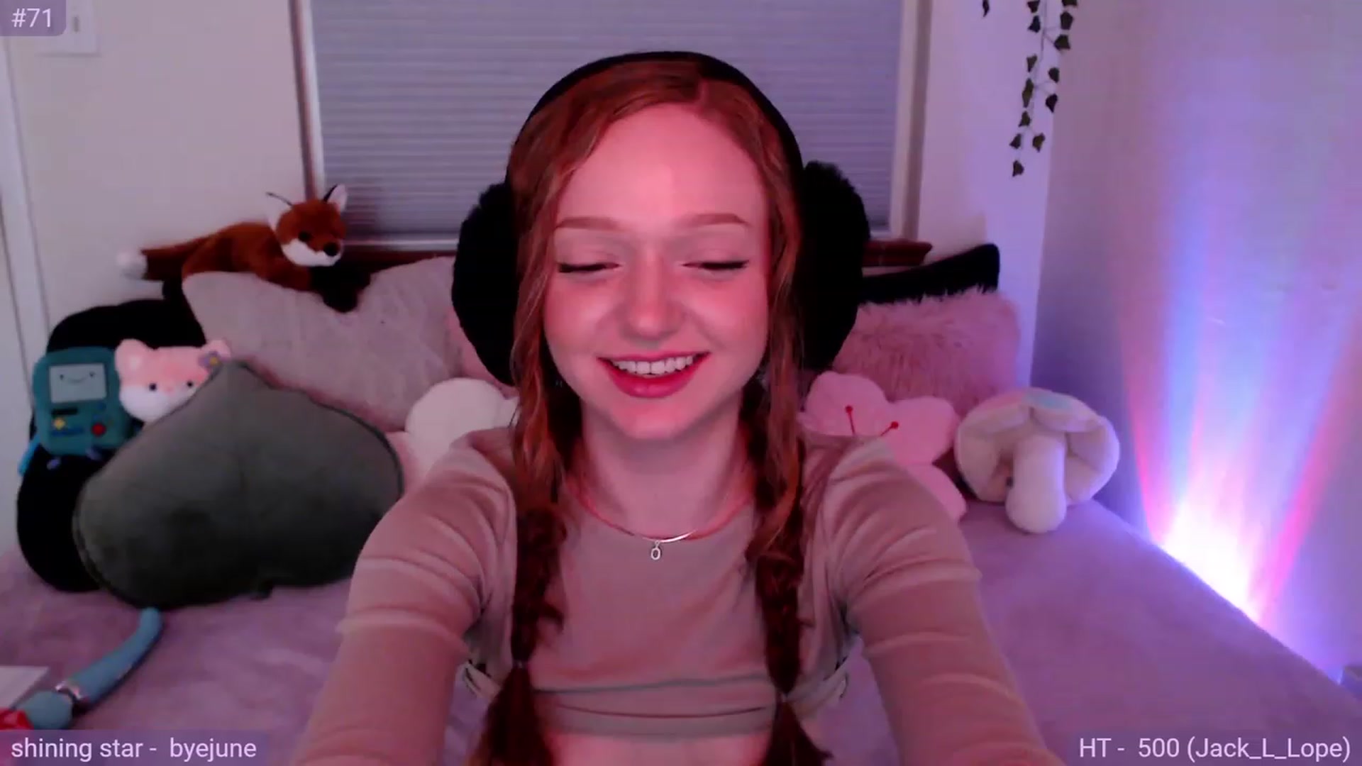 Gallery image thumbnail from Fiona's myfreecams stream on, 01/15/2024, 11:21 image 17 of 20