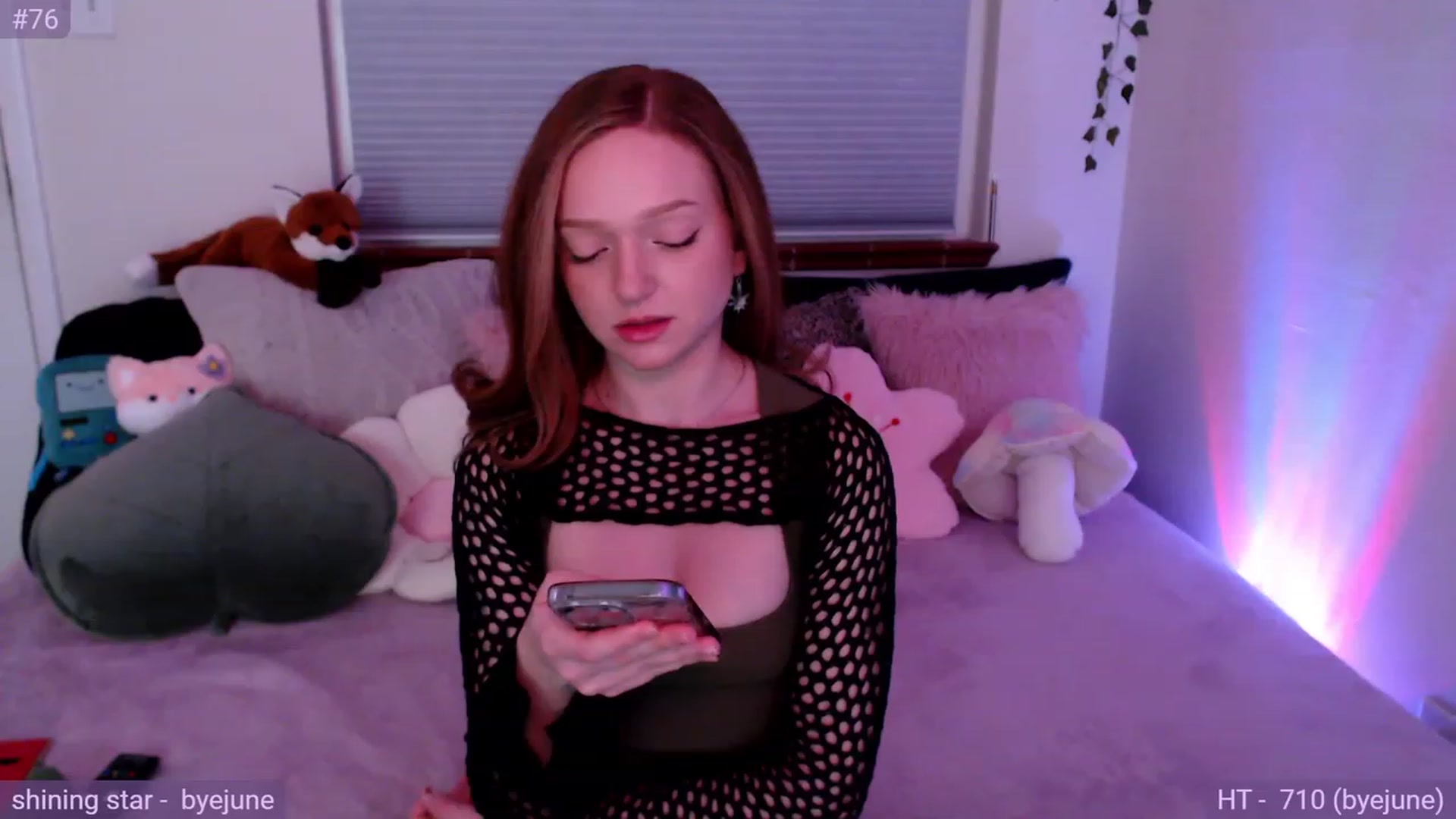 Gallery image thumbnail from Fiona's myfreecams stream on, 01/18/2024, 08:32 image 18 of 20