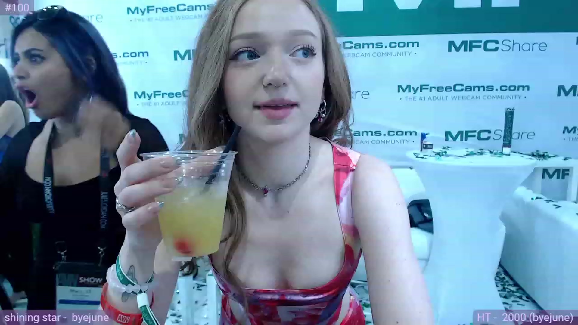 Gallery image thumbnail from Fiona's myfreecams stream on, 01/27/2024, 03:55 image 15 of 20