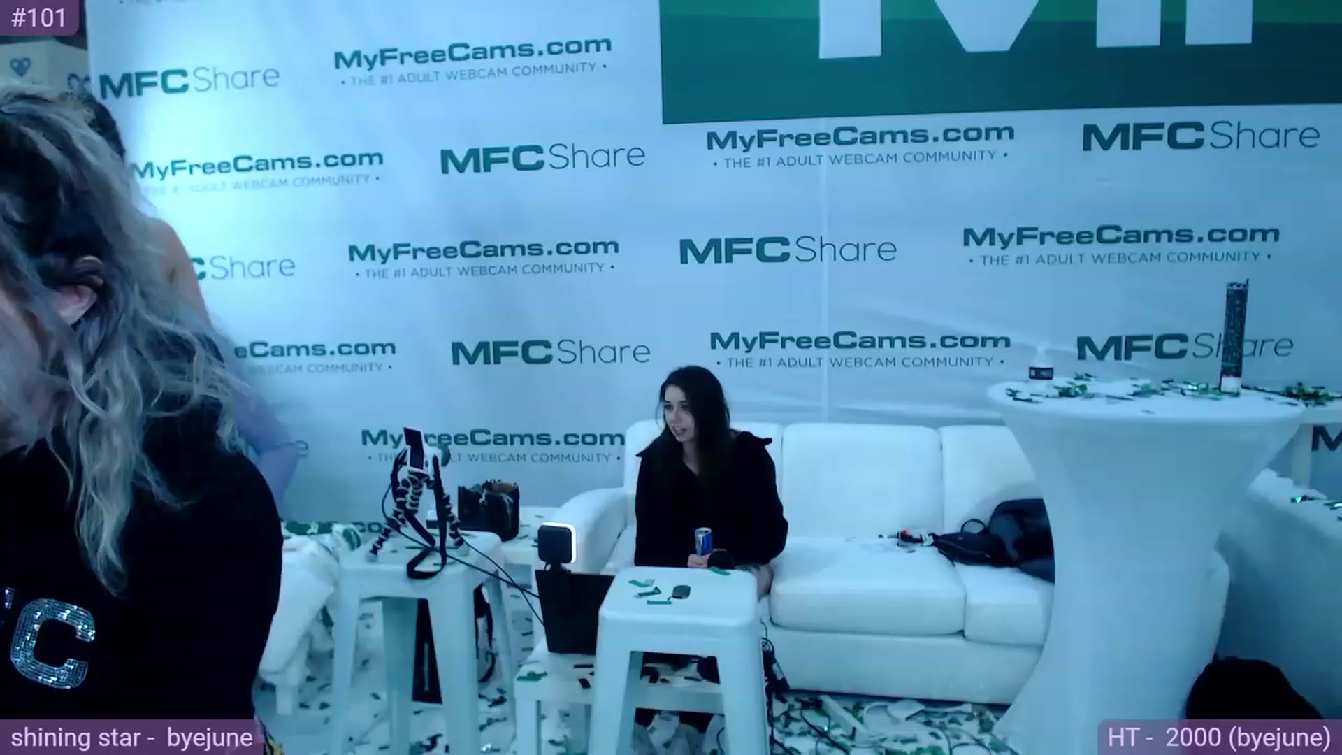 Gallery image thumbnail from Fiona's myfreecams stream on, 01/27/2024, 03:55 image 10 of 20