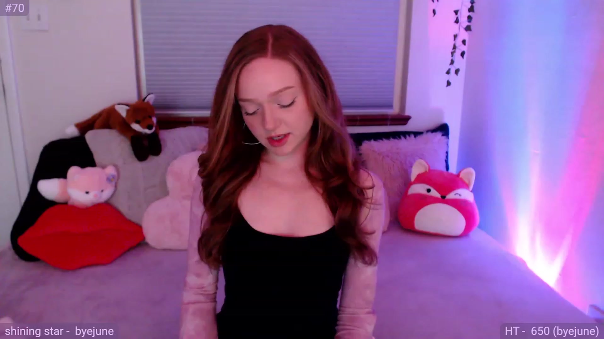 Gallery image thumbnail from Fiona's myfreecams stream on, 02/10/2024, 07:45 image 8 of 20
