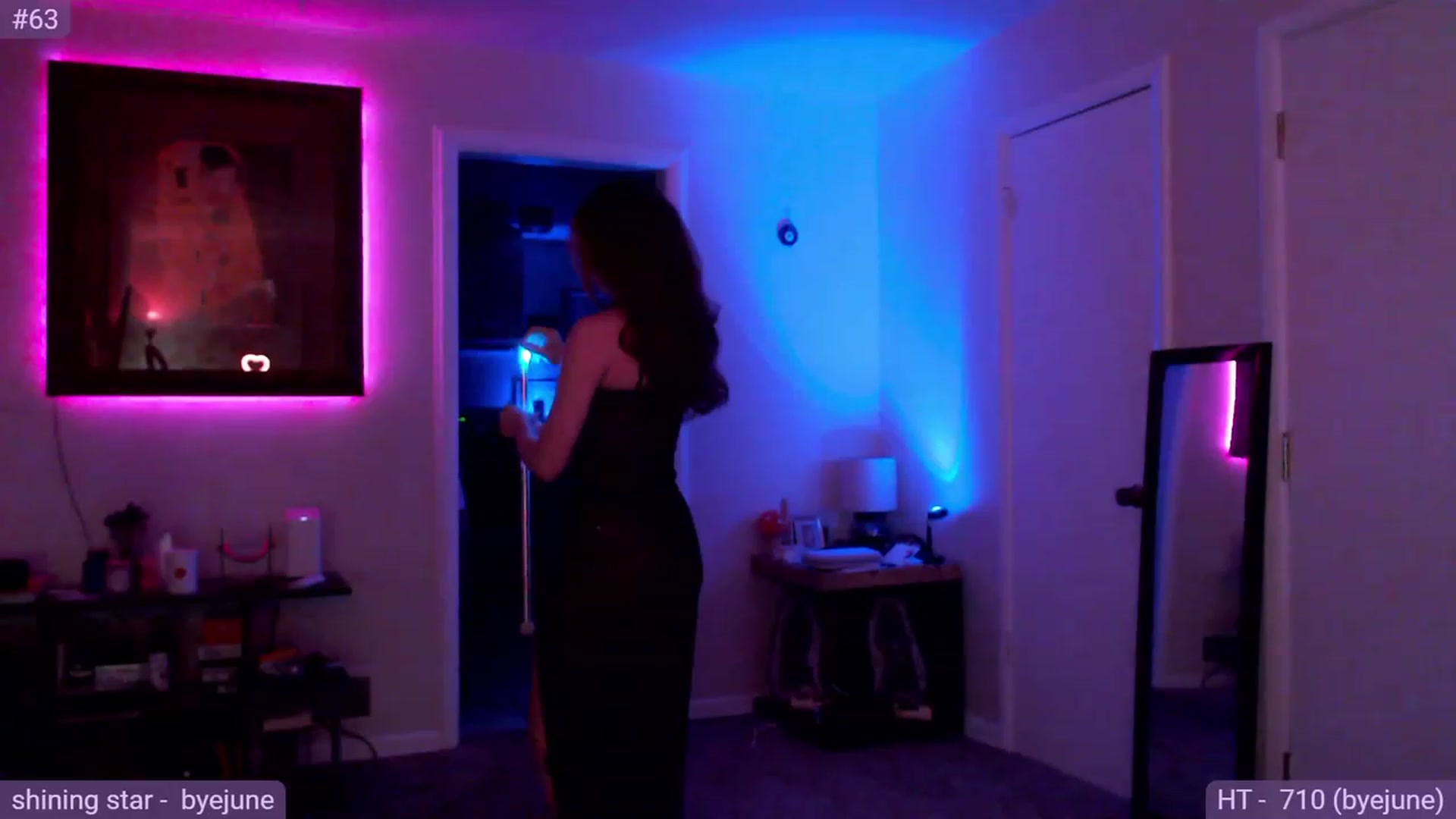Gallery image thumbnail from Fiona's myfreecams stream on, 02/11/2024, 06:13 image 19 of 20