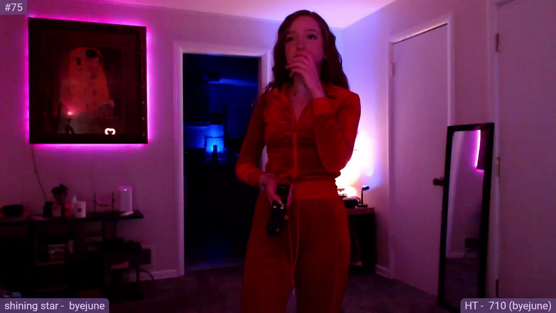 Gallery image thumbnail from Fiona's myfreecams stream on, 02/14/2024, 08:06 image 11 of 20