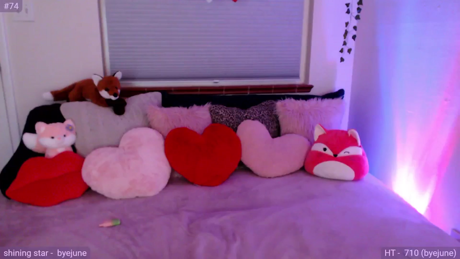 Gallery image thumbnail from Fiona's myfreecams stream on, 02/14/2024, 09:01 image 12 of 20