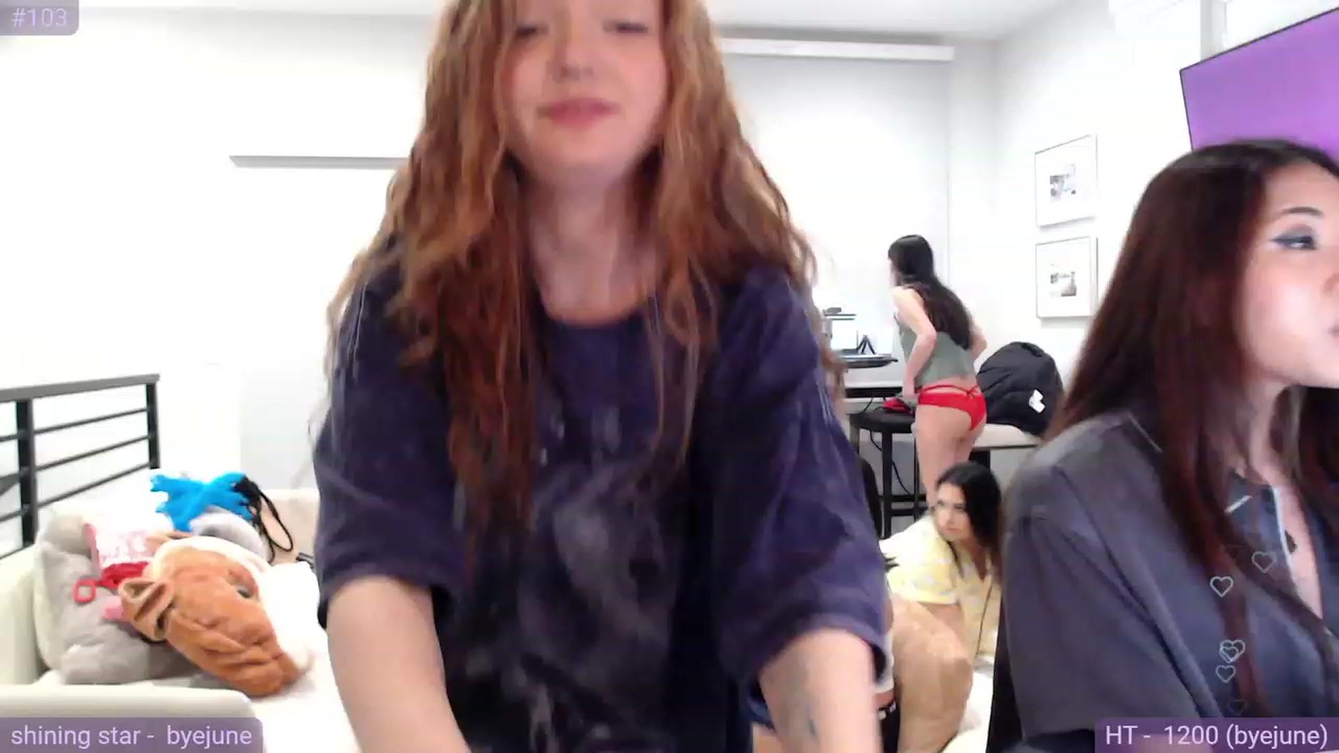 Gallery image thumbnail from Fiona's myfreecams stream on, 02/25/2024, 02:18 image 6 of 20
