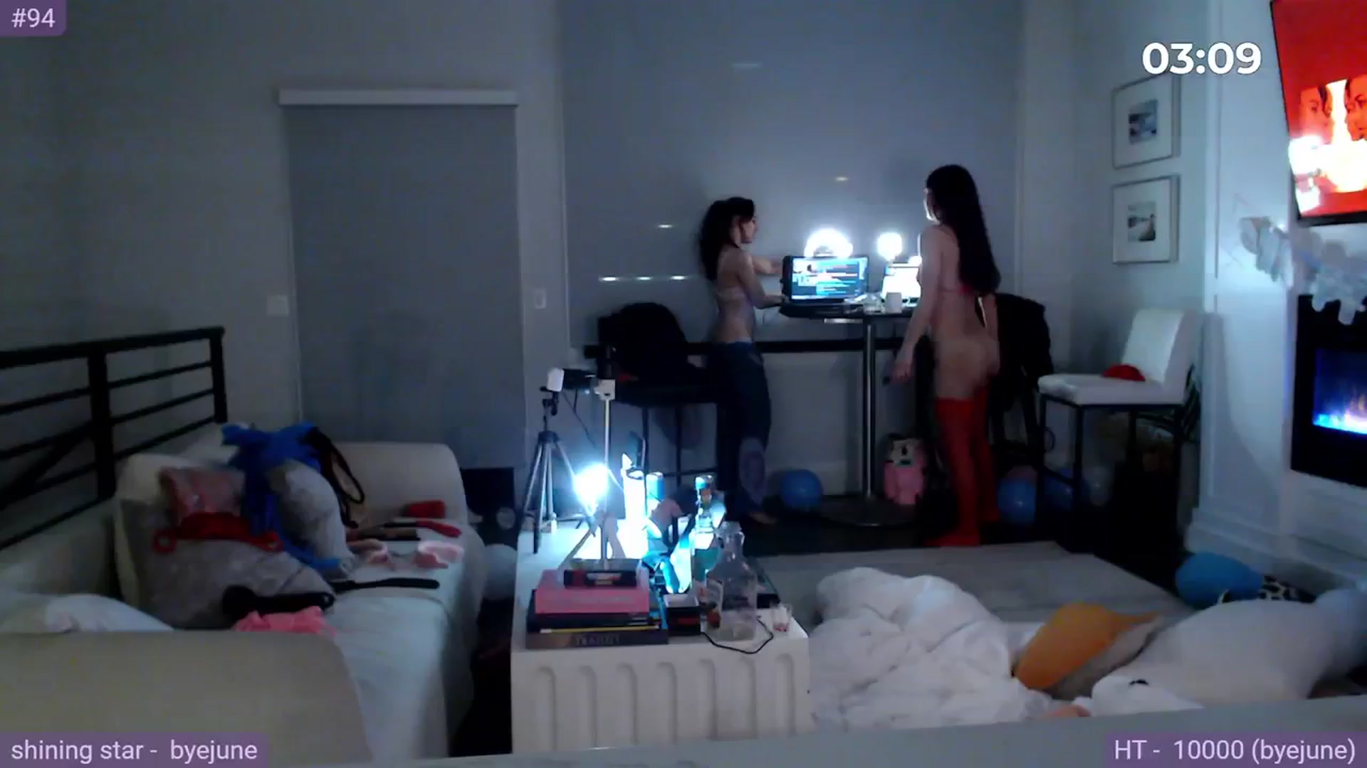 Gallery image thumbnail from Fiona's myfreecams stream on, 02/25/2024, 05:19 image 19 of 20