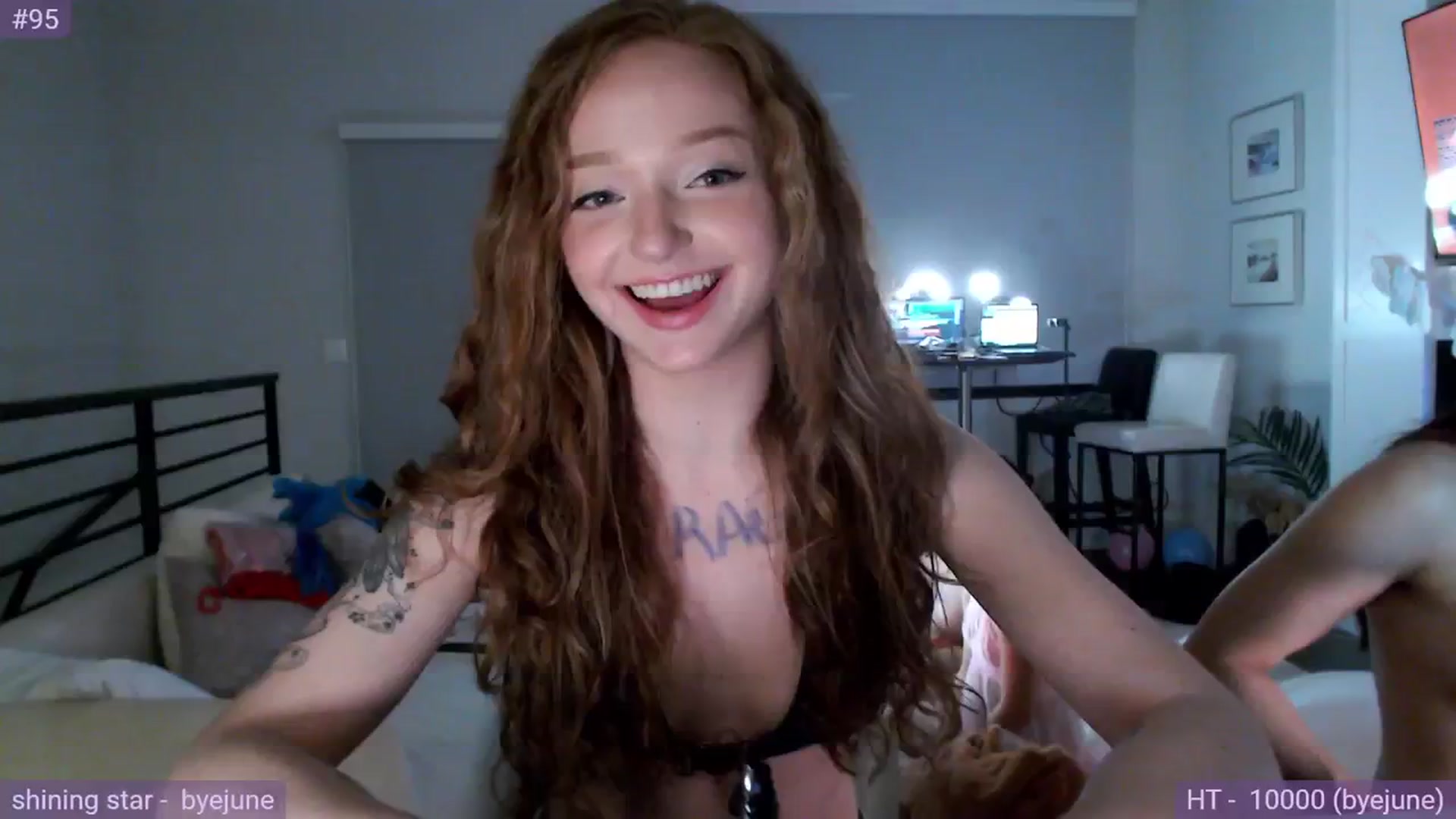 Gallery image thumbnail from Fiona's myfreecams stream on, 02/25/2024, 05:19 image 8 of 20