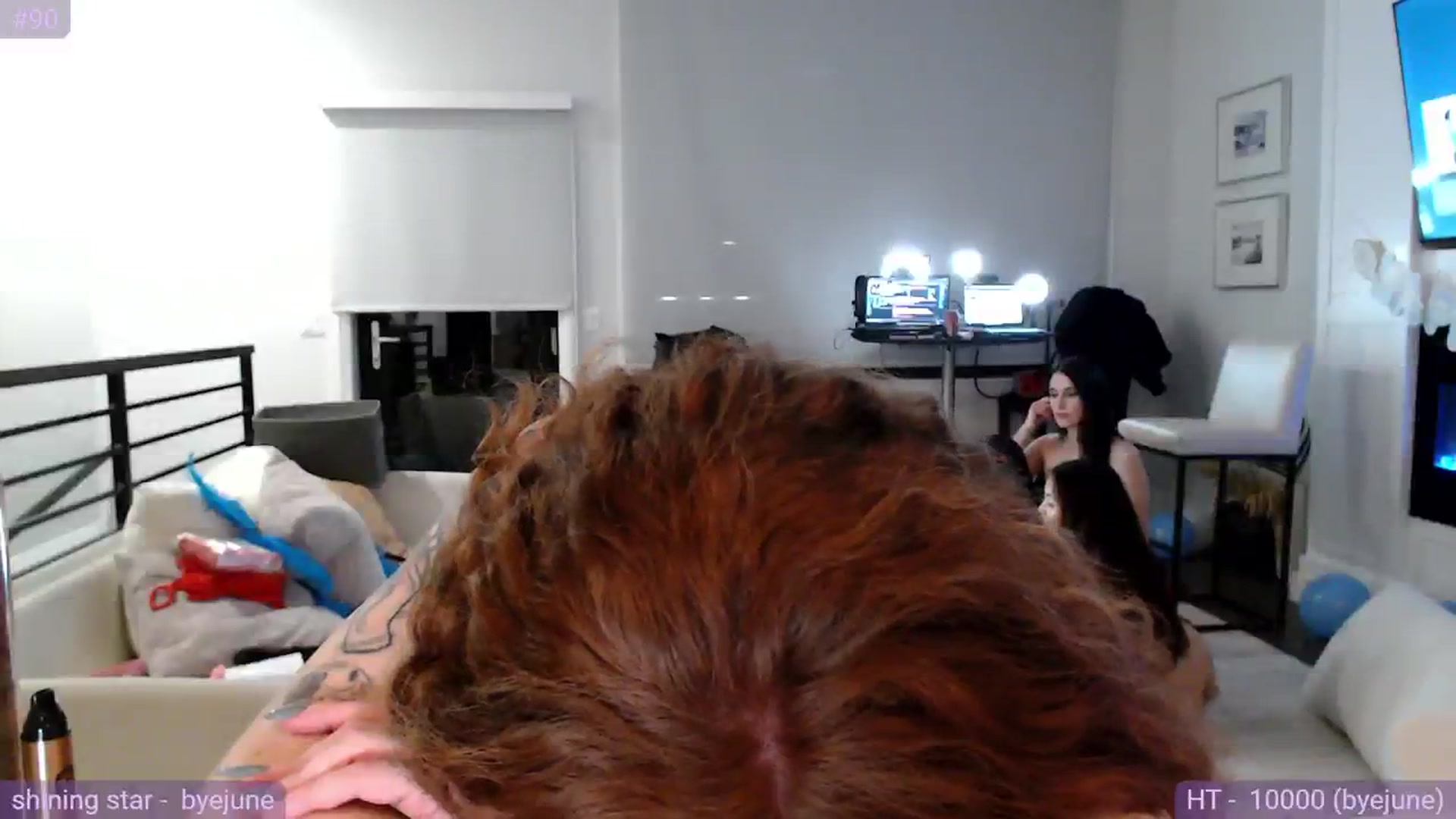 Gallery image thumbnail from Fiona's myfreecams stream on, 02/25/2024, 09:02 image 14 of 20