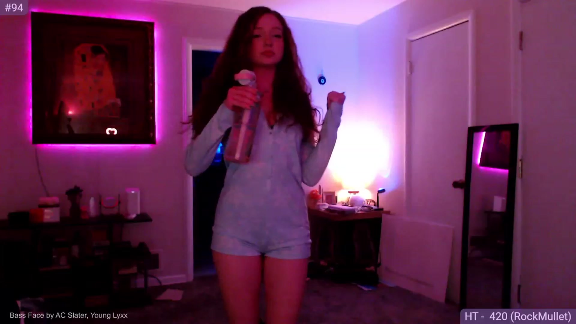 Gallery image thumbnail from Fiona's myfreecams stream on, 03/08/2024, 09:35 image 20 of 20