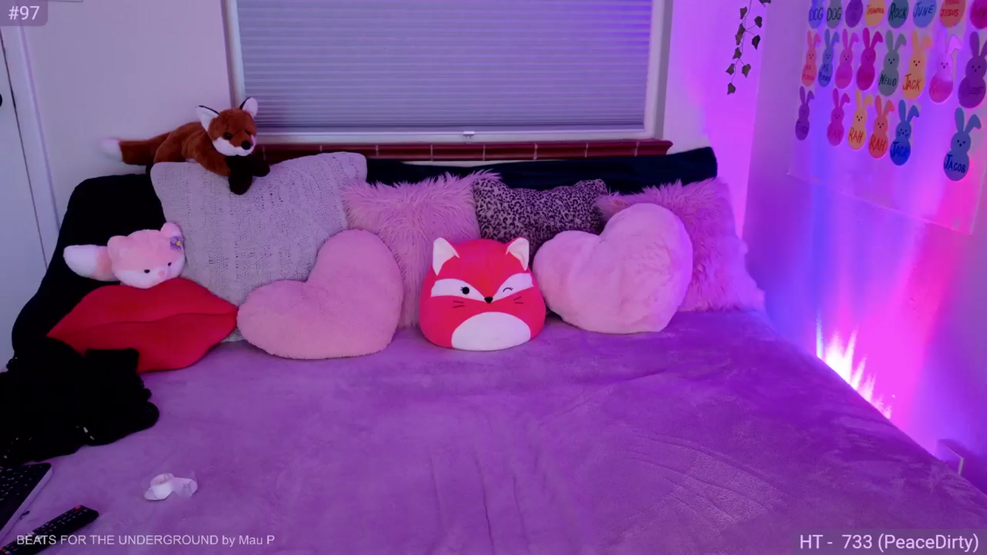 Gallery image thumbnail from Fiona's myfreecams stream on, 03/23/2024, 08:43 image 13 of 20