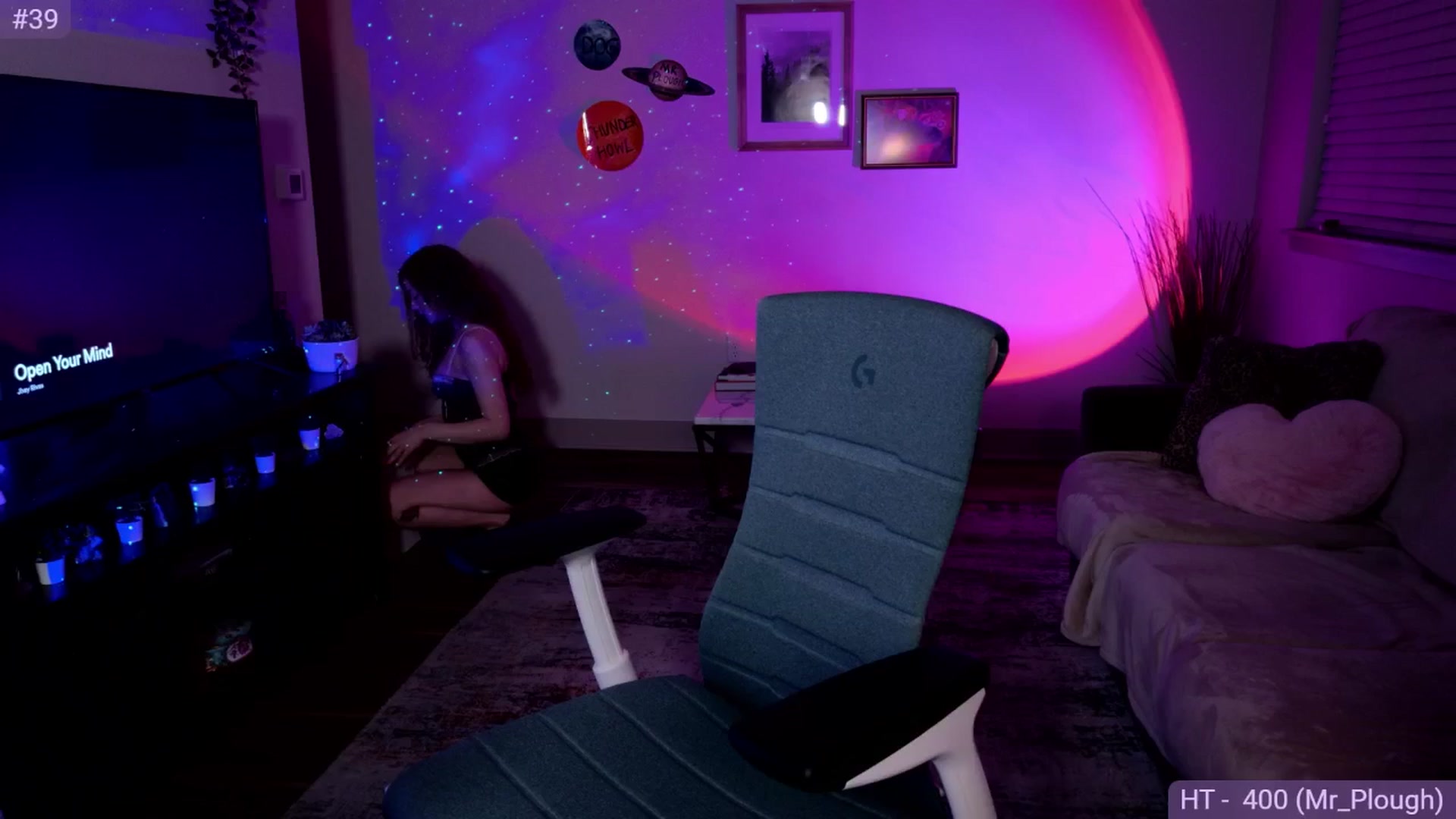 Gallery image thumbnail from Fiona's myfreecams stream on, 05/10/2024, 09:17 image 8 of 20