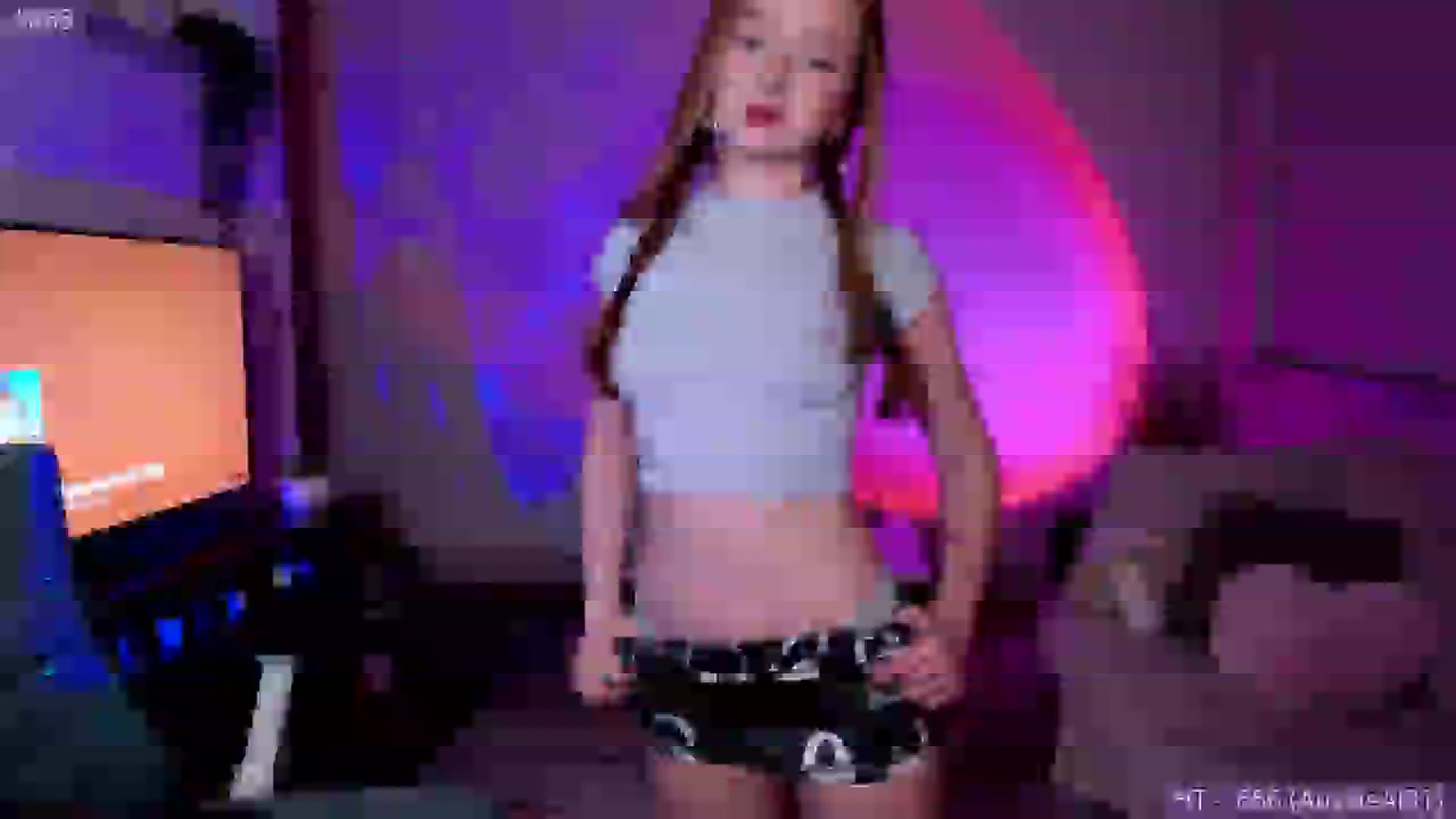 Gallery image thumbnail from Fiona's myfreecams stream on, 06/07/2024, 08:02 image 8 of 20