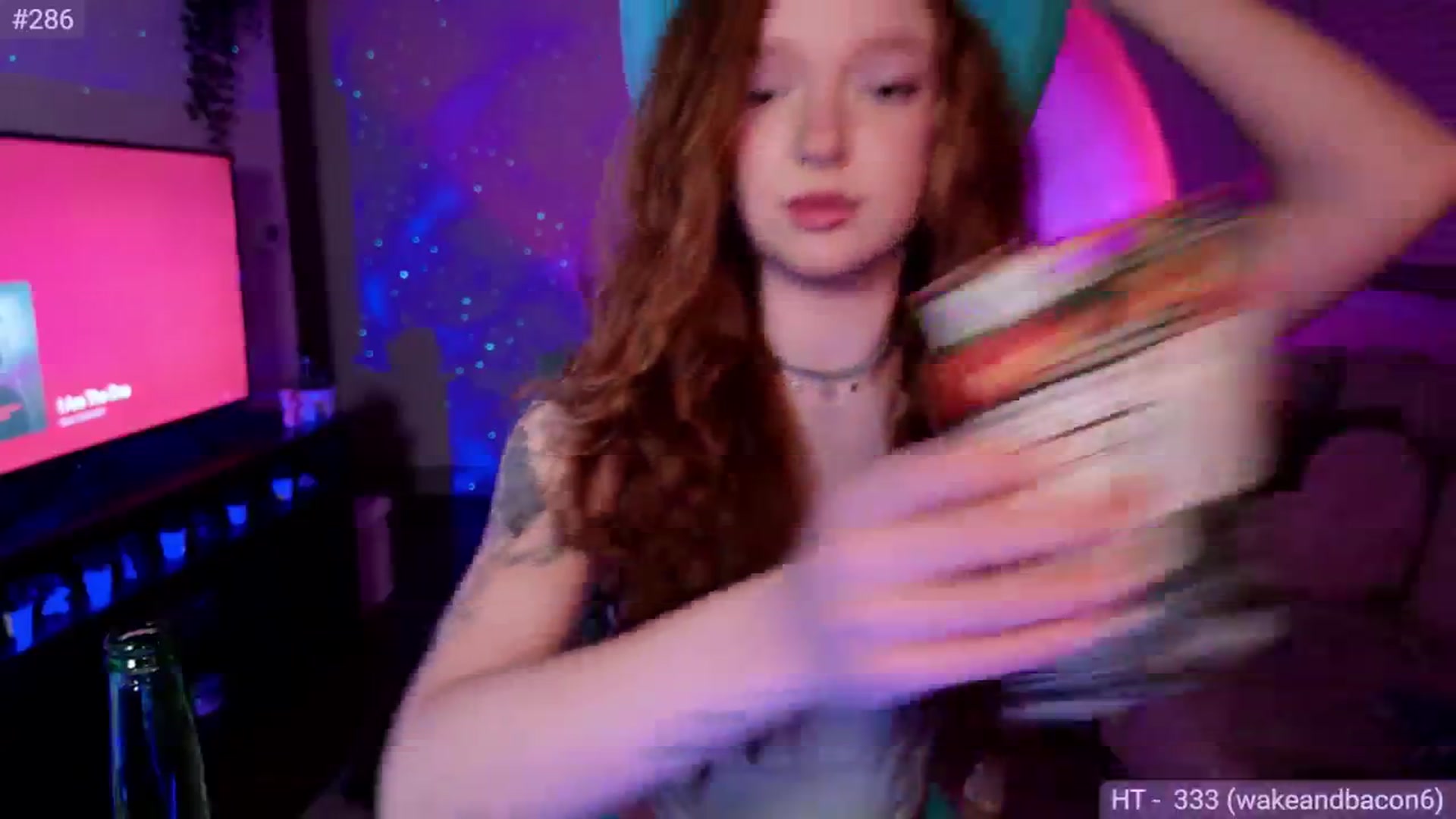 Gallery image thumbnail from Fiona's myfreecams stream on, 07/05/2024, 09:42 image 3 of 20
