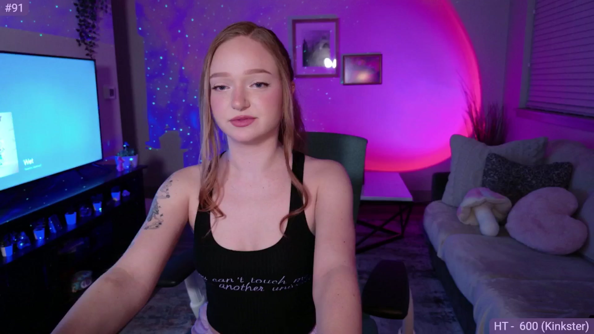 Gallery image thumbnail from Fiona's myfreecams stream on, 07/15/2024, 10:32 image 3 of 20