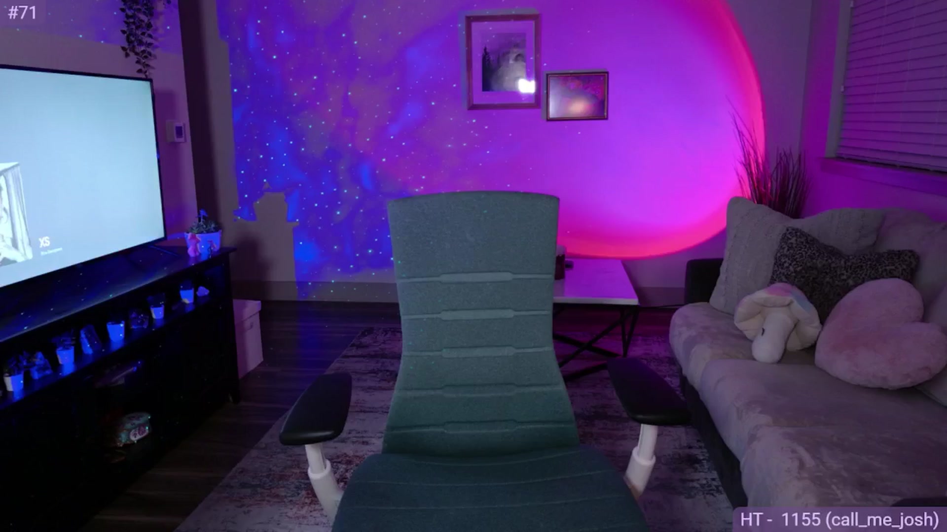Gallery image thumbnail from Fiona's myfreecams stream on, 07/20/2024, 10:45 image 12 of 20
