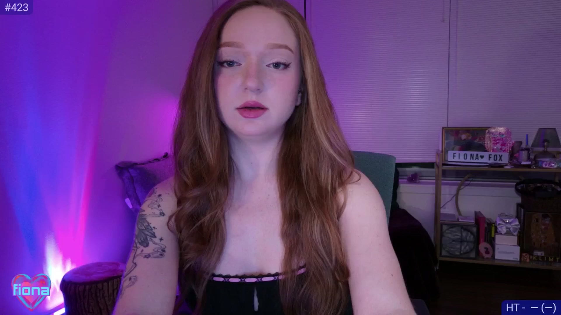 Gallery image thumbnail from Fiona's myfreecams stream on, 04/22/2025, 09:07 image 1 of 20