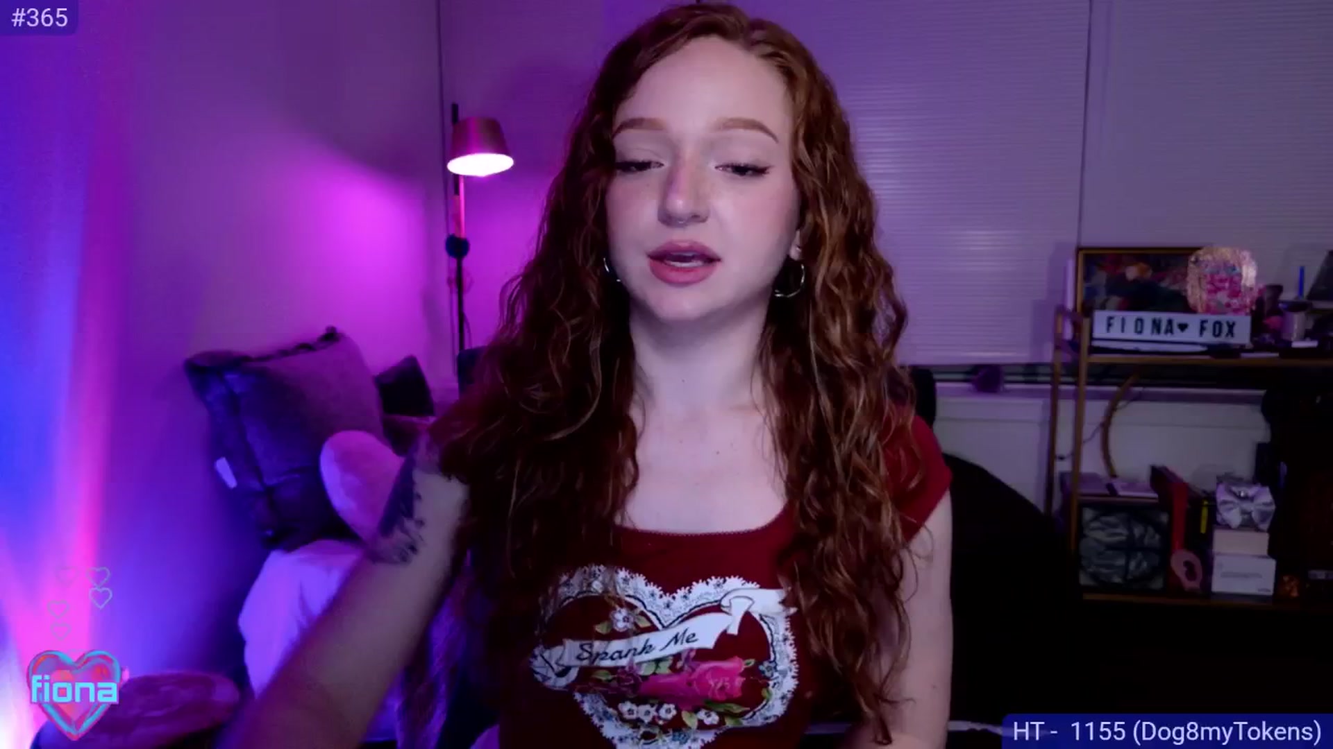 Gallery image thumbnail from Fiona's myfreecams stream on, 05/21/2025, 09:15 image 11 of 20