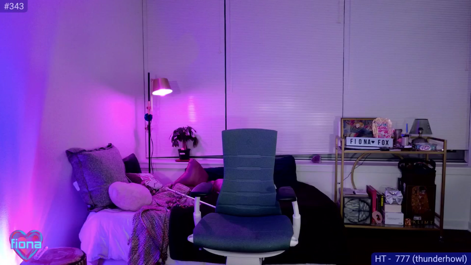 Gallery image thumbnail from Fiona's myfreecams stream on, 05/24/2025, 09:39 image 9 of 20