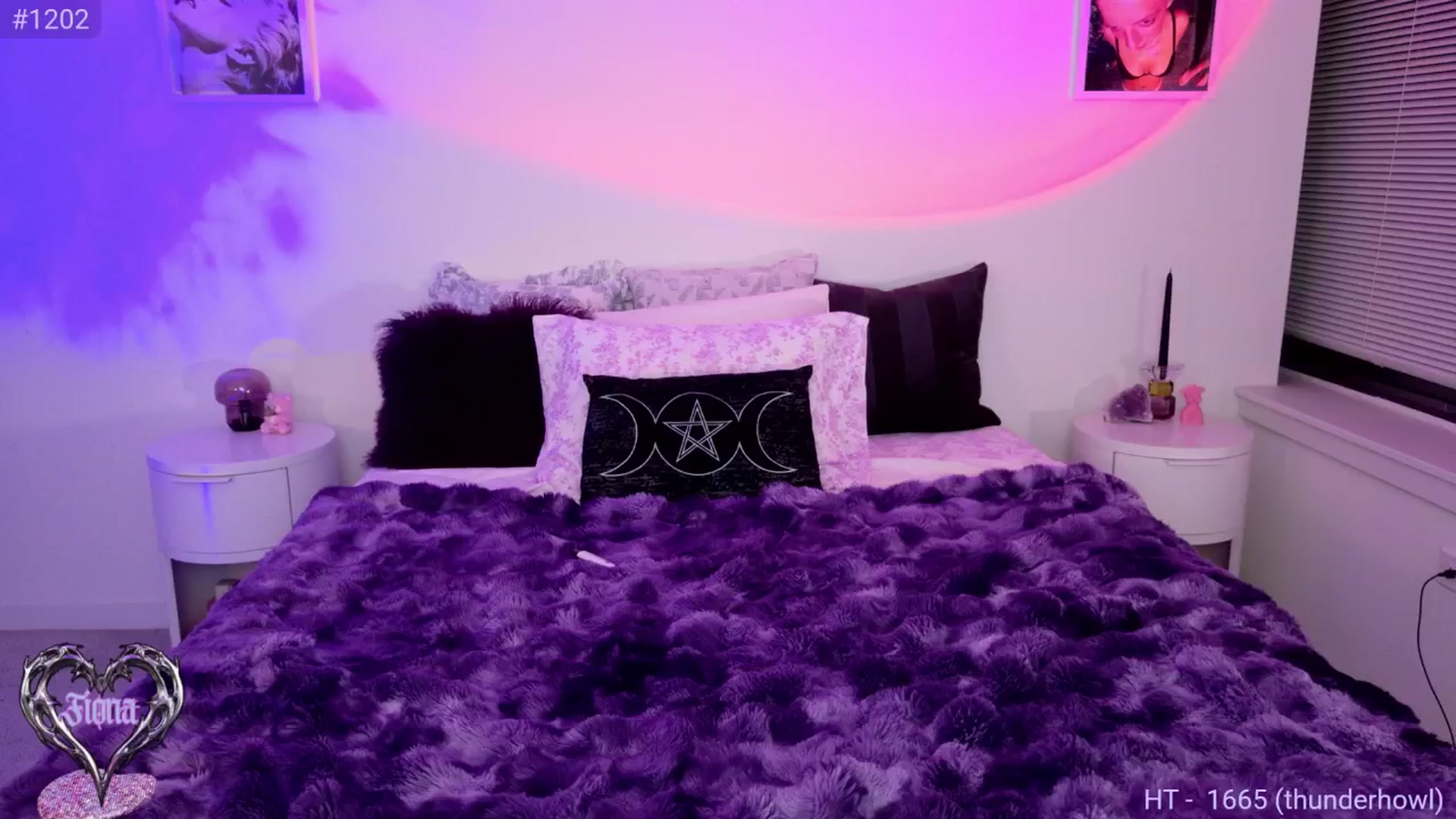 Gallery image thumbnail from Fiona's myfreecams stream on, 10/22/2025, 09:11 image 11 of 20