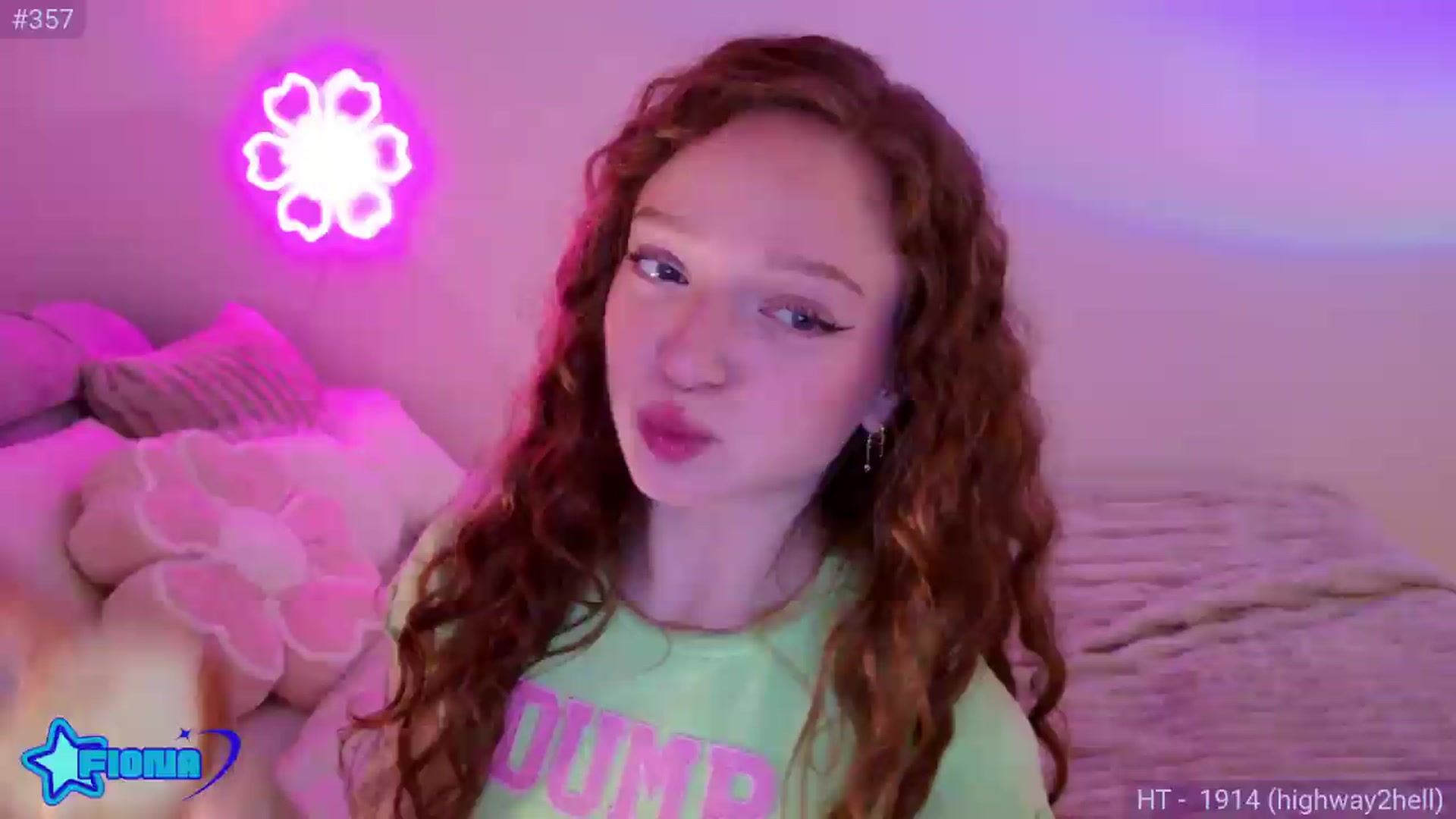 Gallery image thumbnail from Fiona's myfreecams stream on, 05/20/2026, 09:36 image 1 of 20