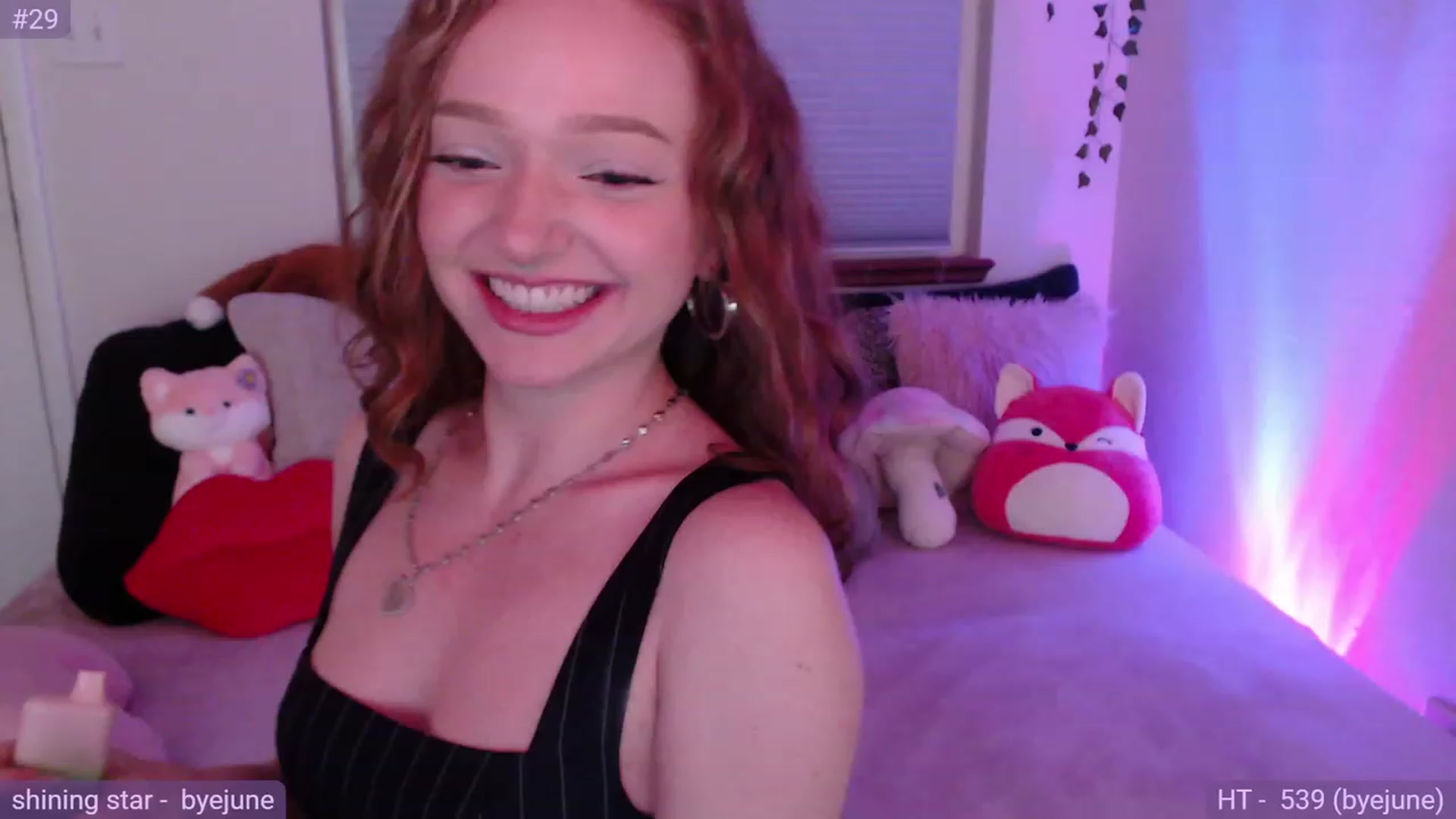 Gallery image thumbnail from FionaLuckyGrl's myfreecams stream on, 02/02/2024, 07:41 image 2 of 20