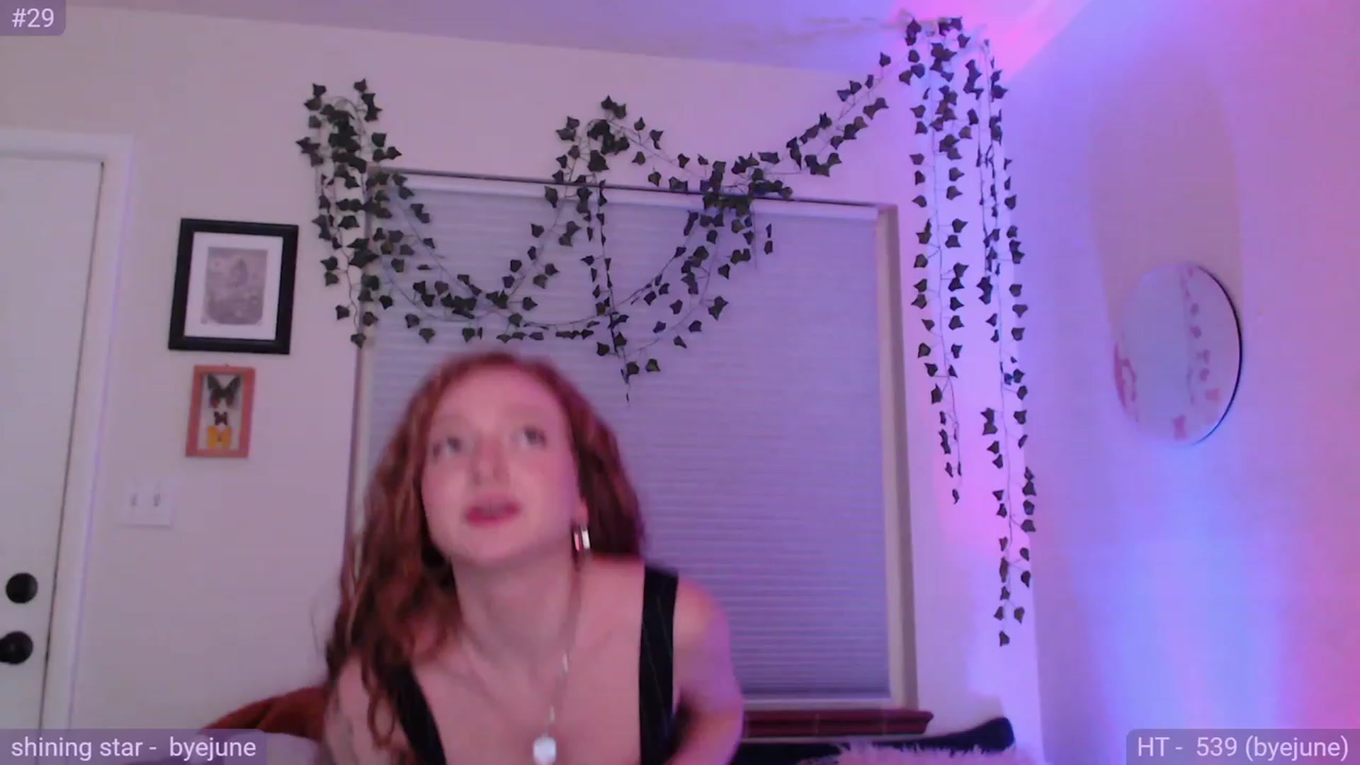 Gallery image thumbnail from FionaLuckyGrl's myfreecams stream on, 02/02/2024, 07:41 image 12 of 20